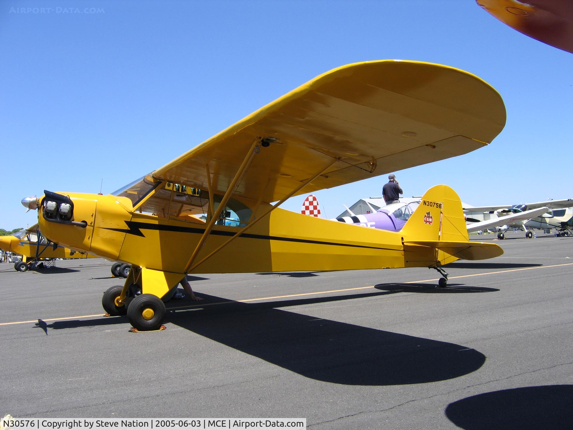 N30576, 1940 Piper J3C-65 Cub C/N 4946, 1940 Piper JC3-65 Cub at Merced, CA