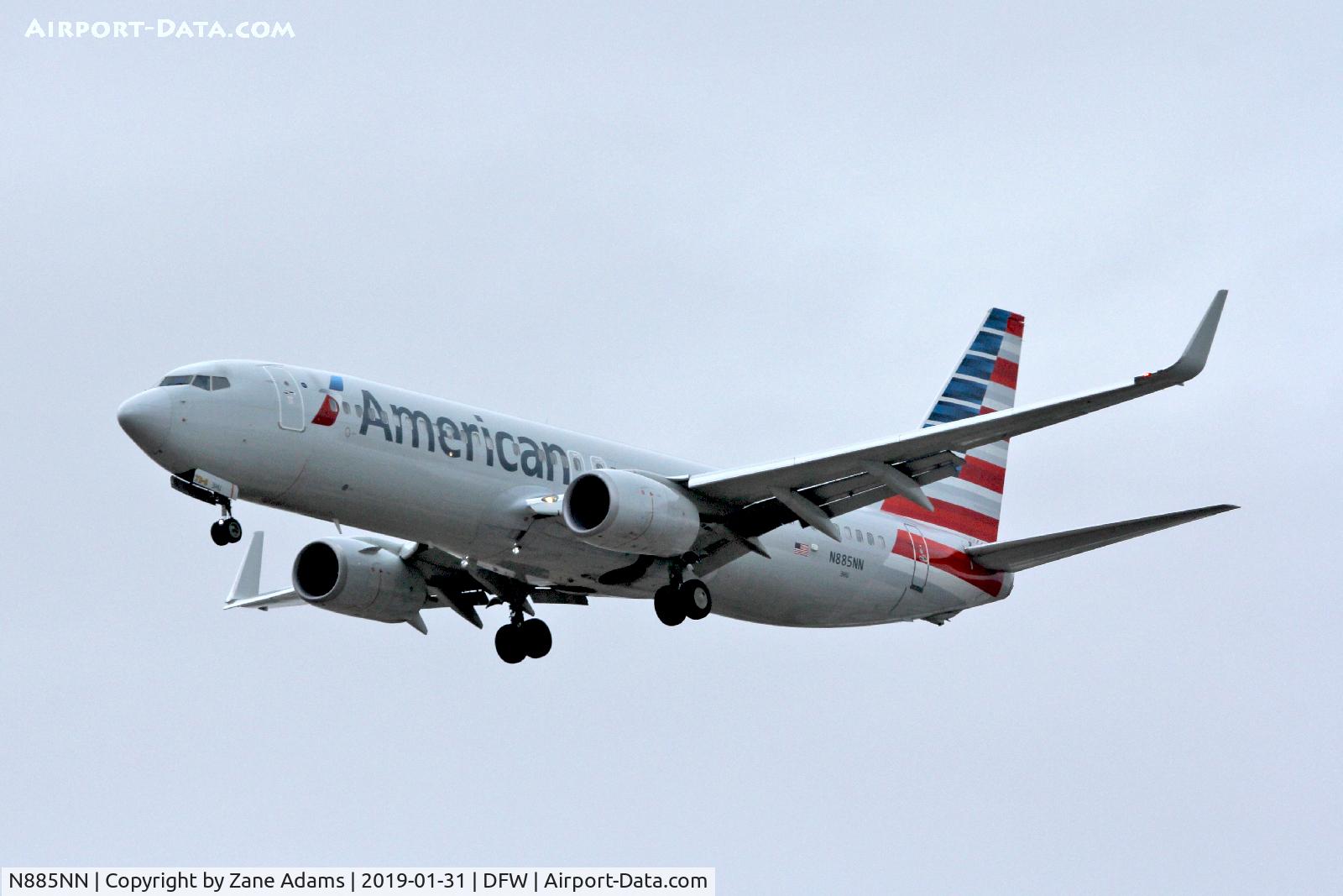 N885NN, Boeing 737-823 C/N 31139, Departing DFW Airport