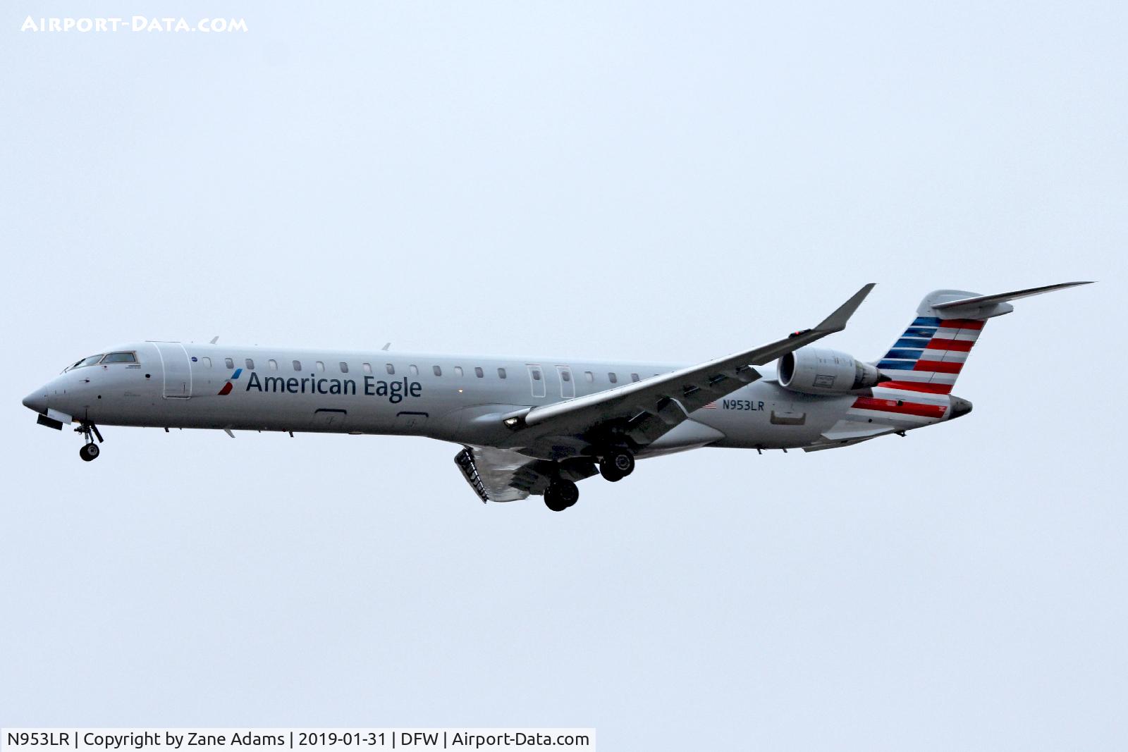 N953LR, 2015 Bombardier CRJ-900LR (CL-600-2D24) C/N 15374, Arriving at DFW Airport