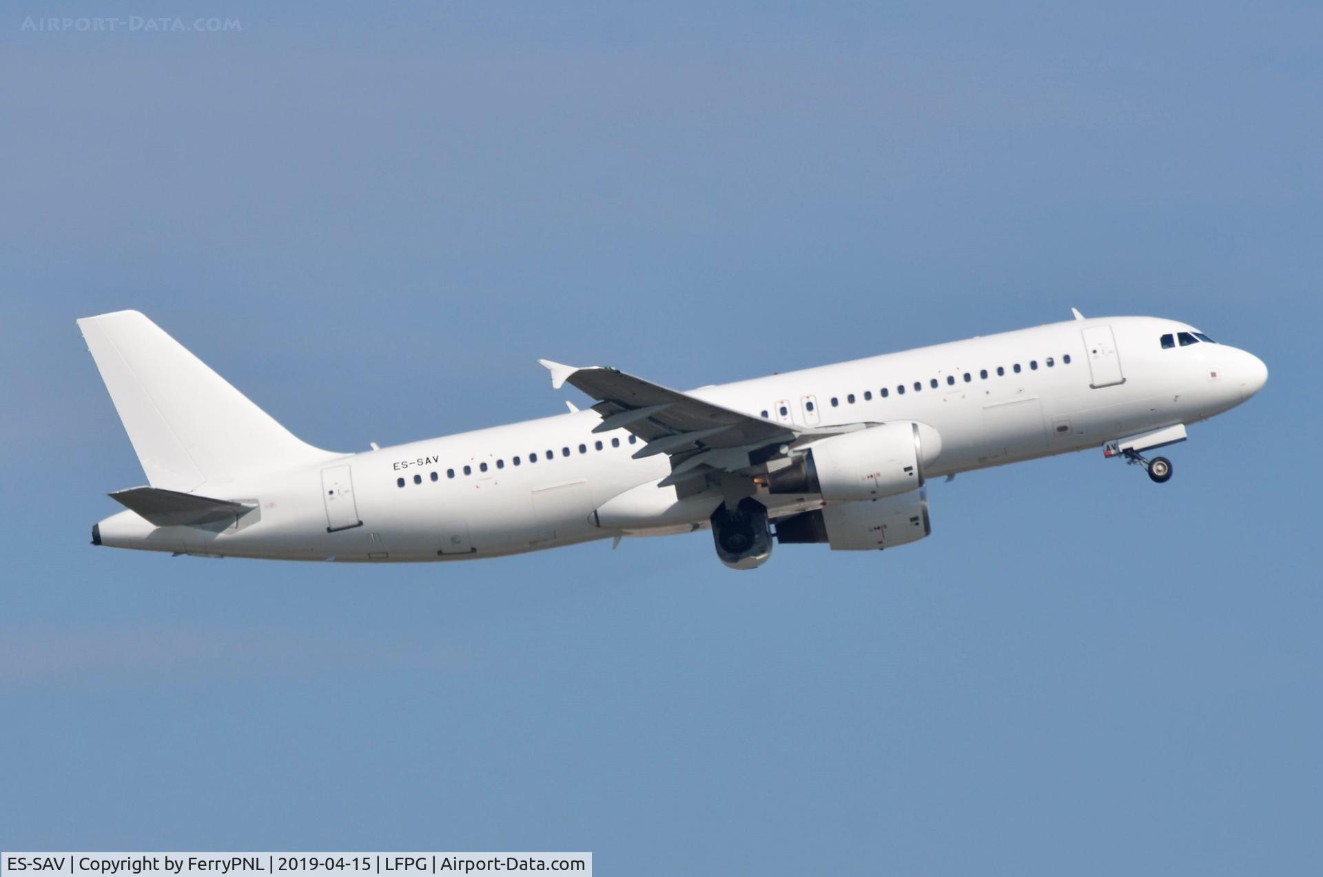 ES-SAV, 2003 Airbus A320-214 C/N 2123, Departure of SmartLynx A320.