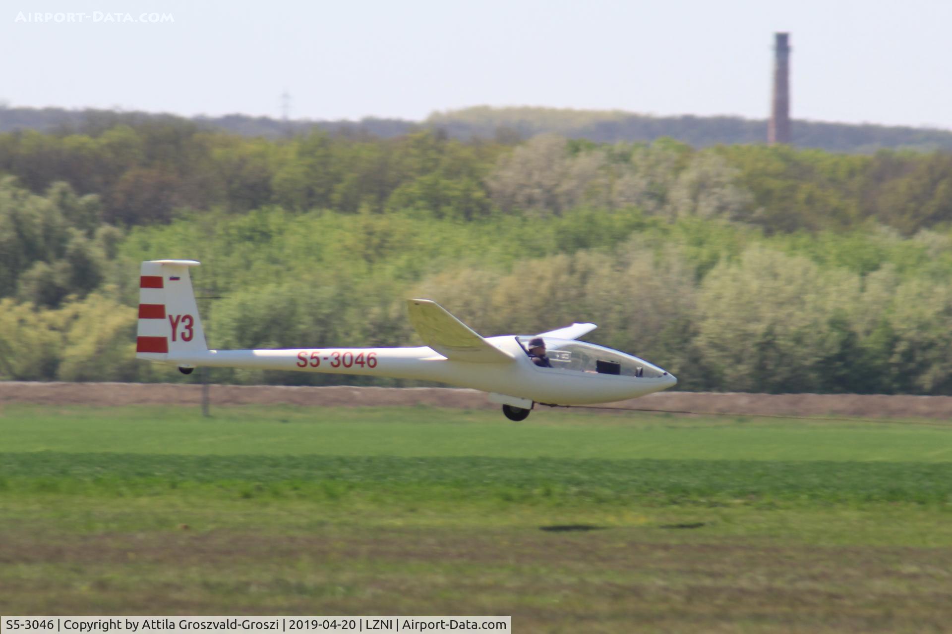S5-3046, 1987 Glaser-Dirks DG-300 Elan C/N 3E291, LZNI - Nitra Airport, Slovakia - Pribina Cup 2019