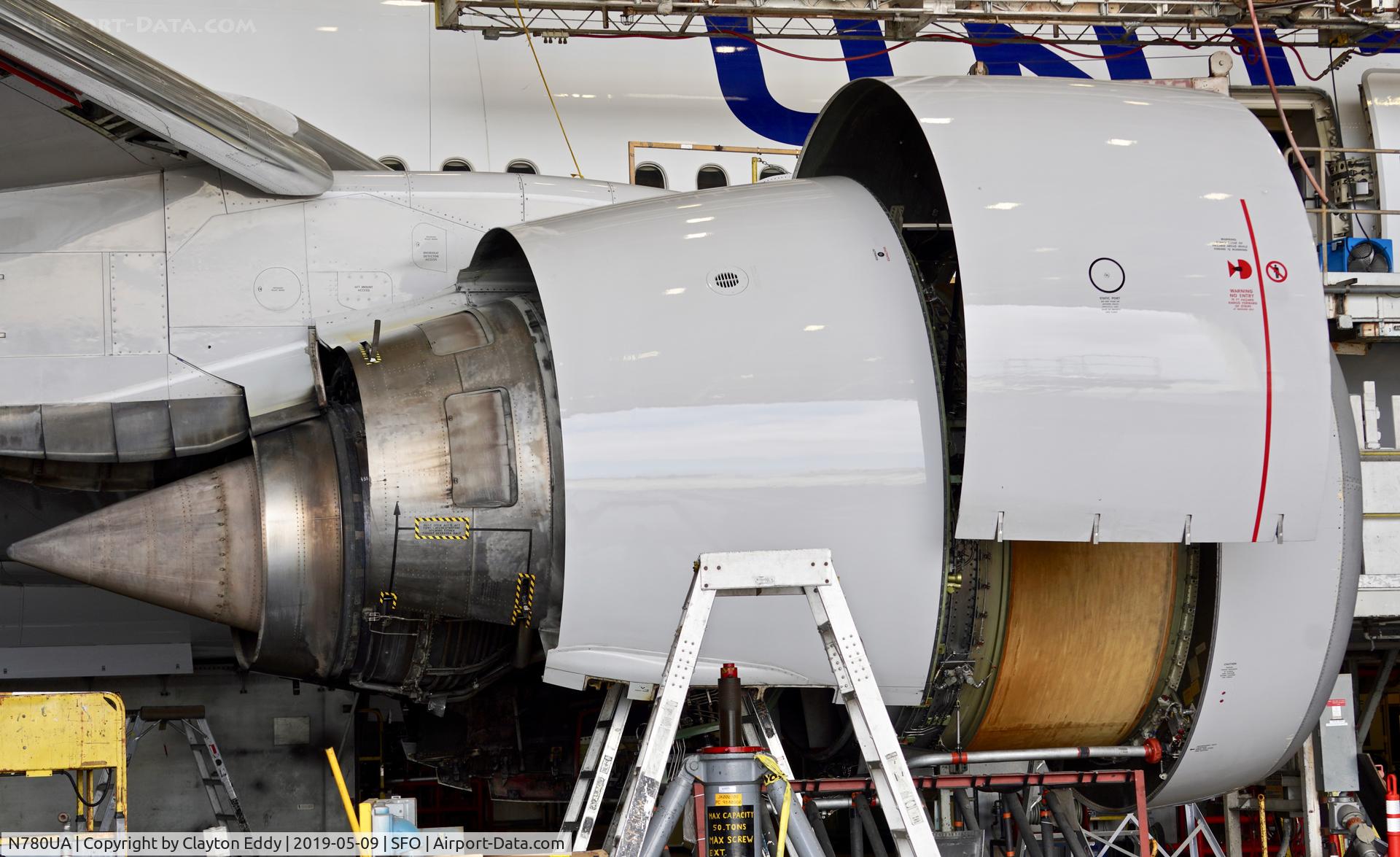 N780UA, 1996 Boeing 777-222 C/N 26944, Pratt and Whitney PW4000 SFO 2019.