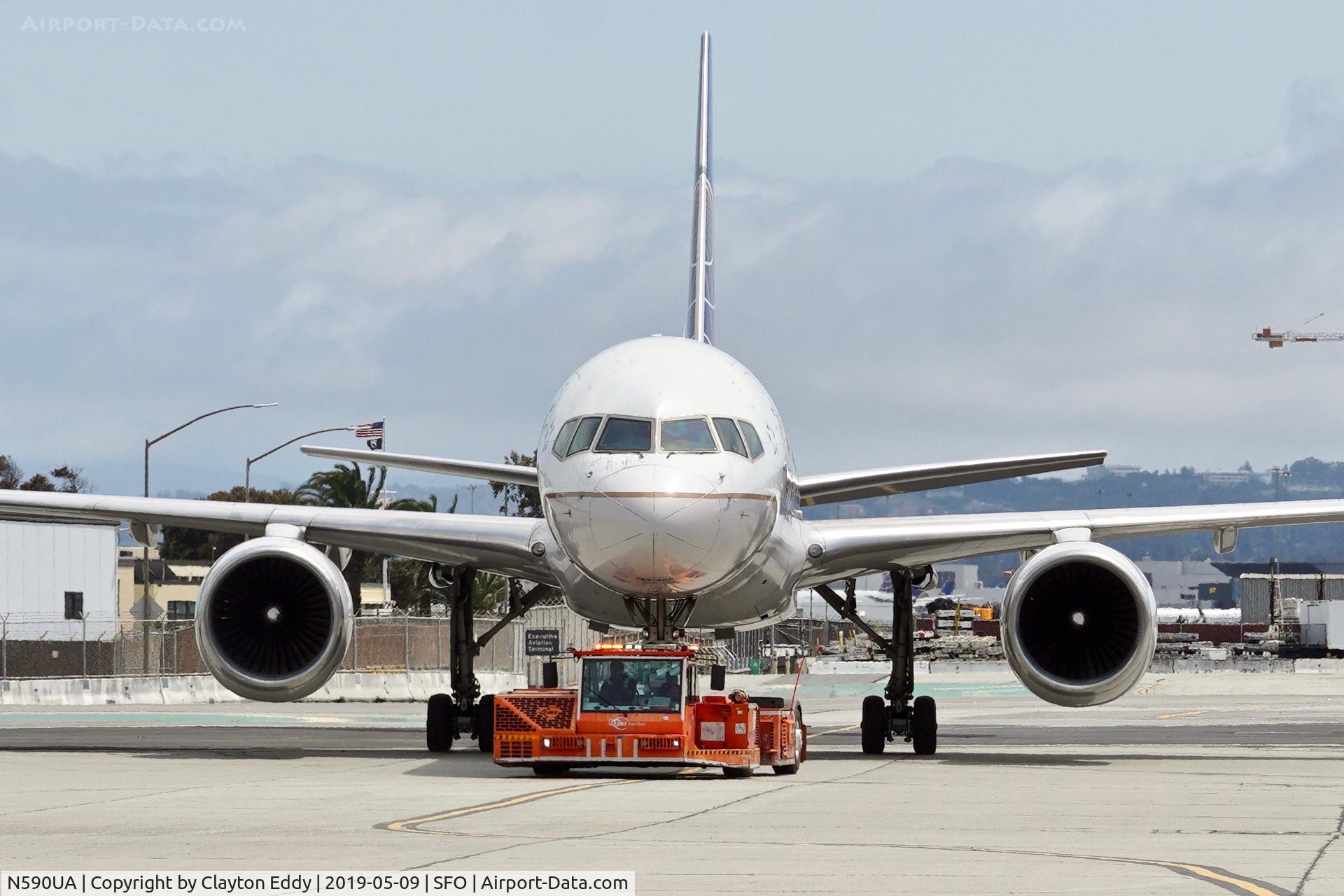 N590UA, 1997 Boeing 757-222 C/N 28708, SFO 2019.