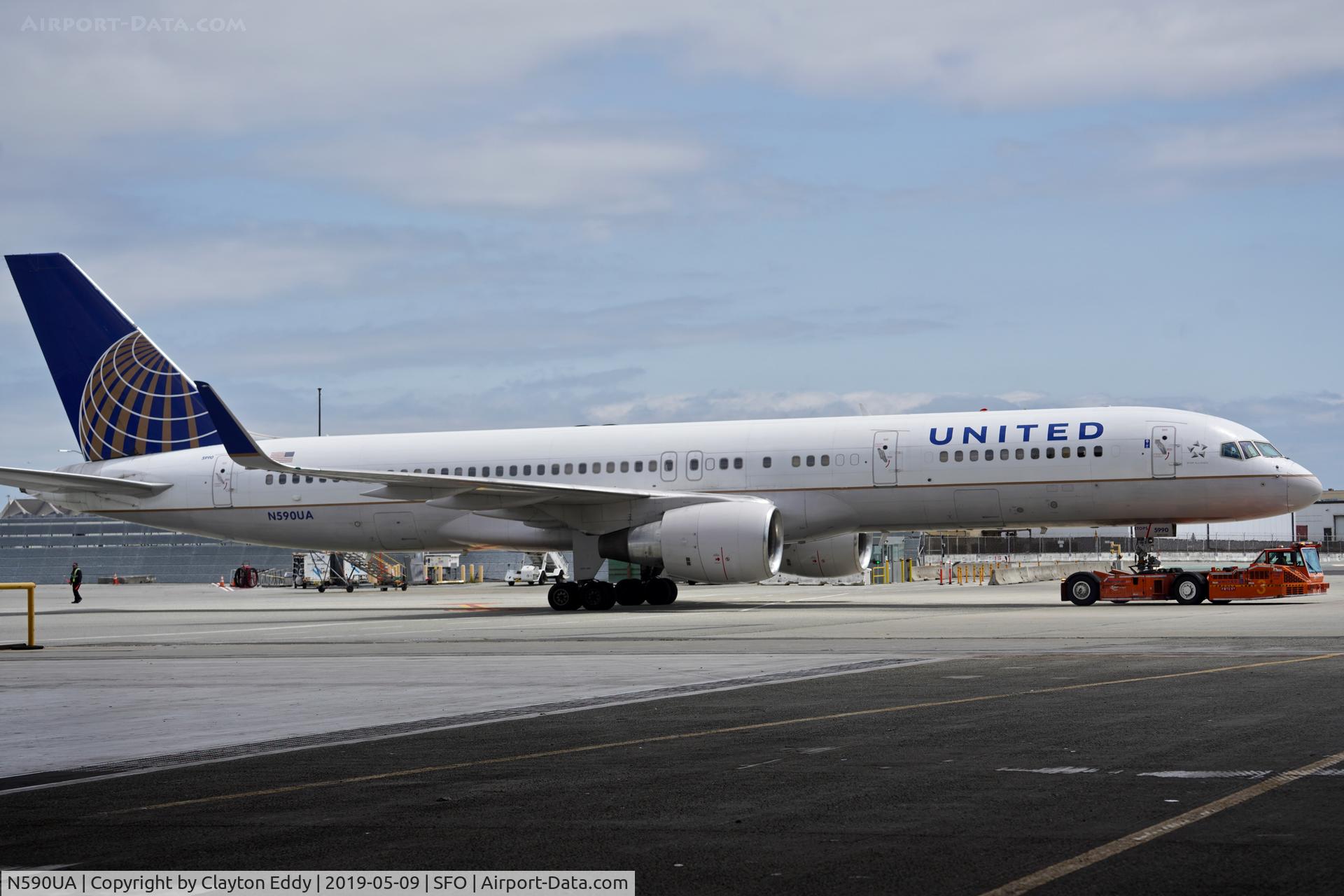 N590UA, 1997 Boeing 757-222 C/N 28708, SFO 2019.