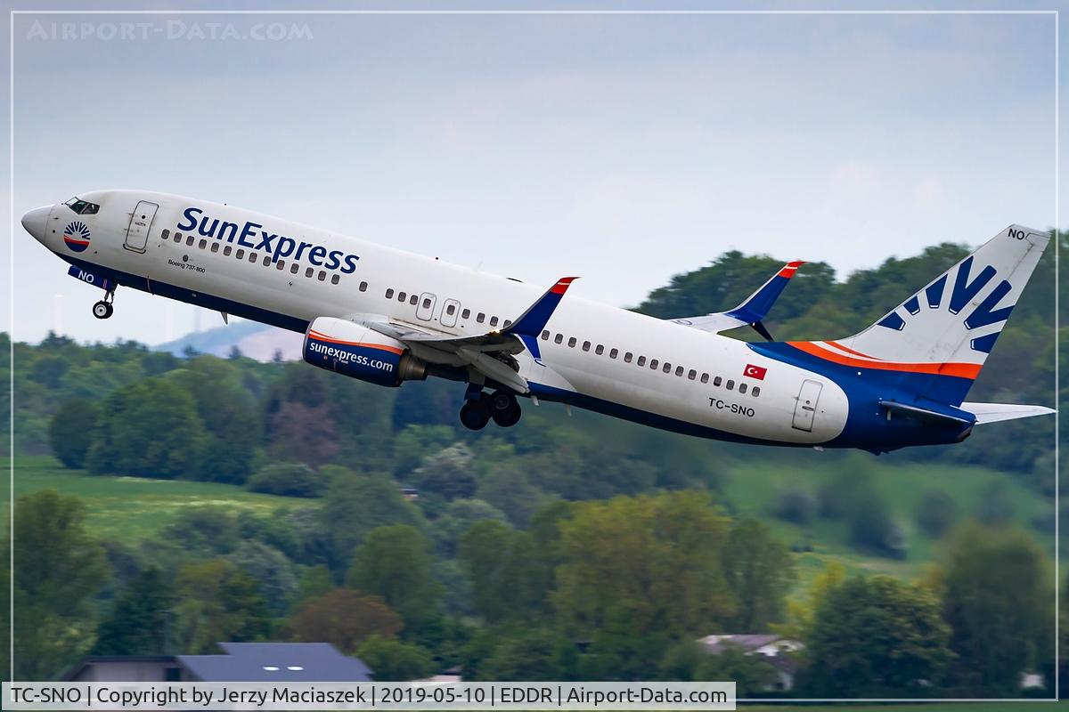 TC-SNO, 2010 Boeing 737-8HC C/N 40776, Boeing 737-8HC