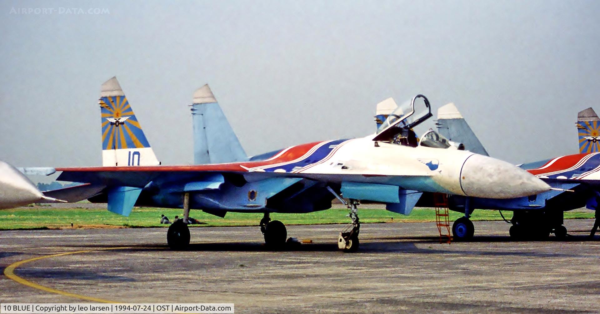 10 BLUE, Sukhoi Su-27A C/N 36911031614, Ostende Air Show 24.7.1994