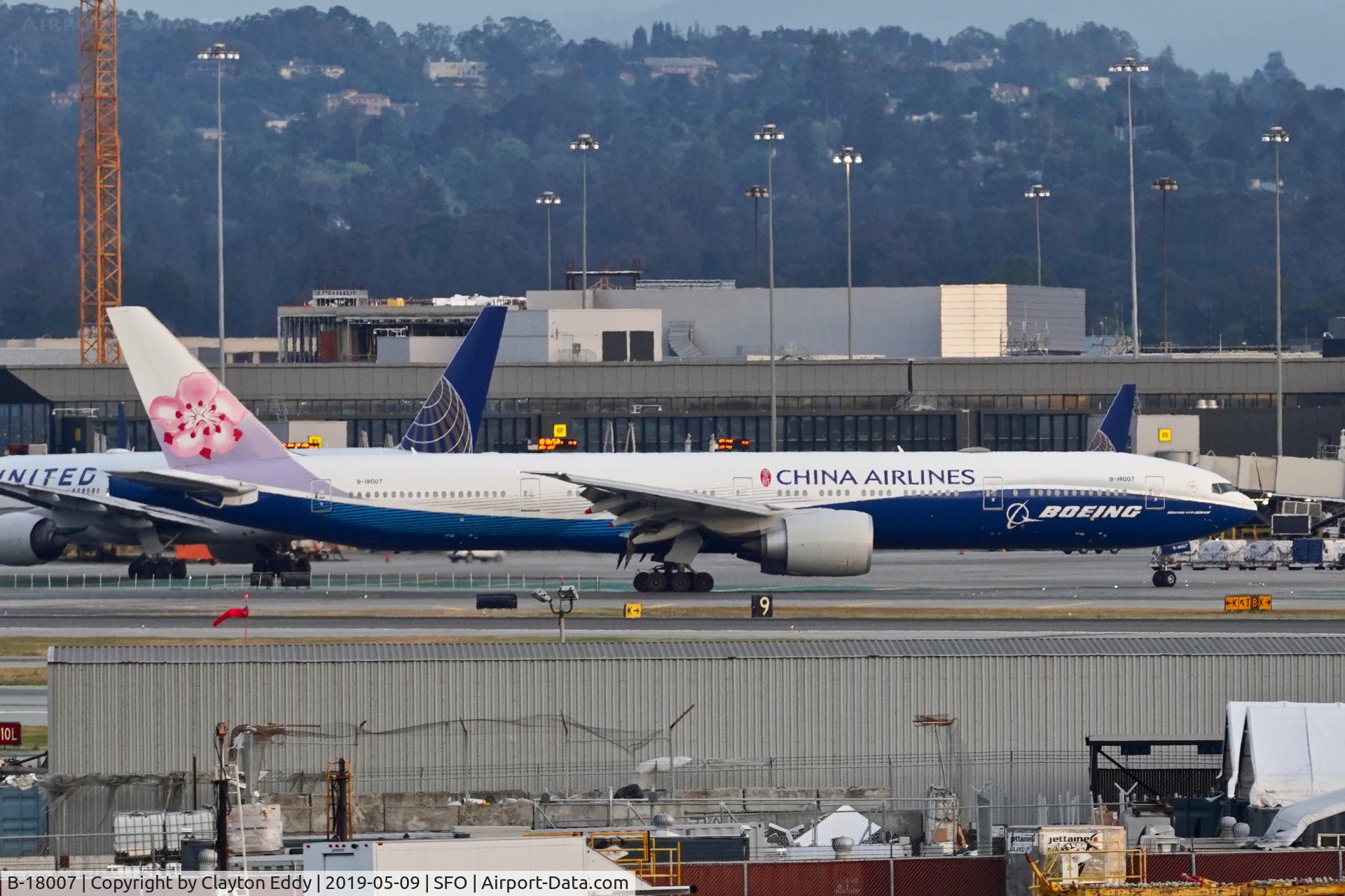 B-18007, 2016 Boeing 777-309/ER C/N 43982, SFO 2019.