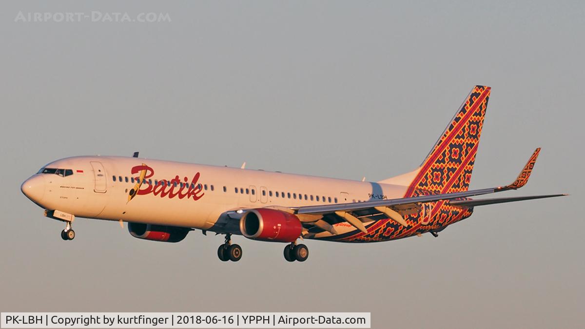 PK-LBH, 2013 Boeing 737-9GP/ER C/N 38730, Boeing 737-9GP(ER). Batik PK-LBH. R03 YPPH 16/06/18. The photo was taken during the Golden Hour, a setting Winter Sun.