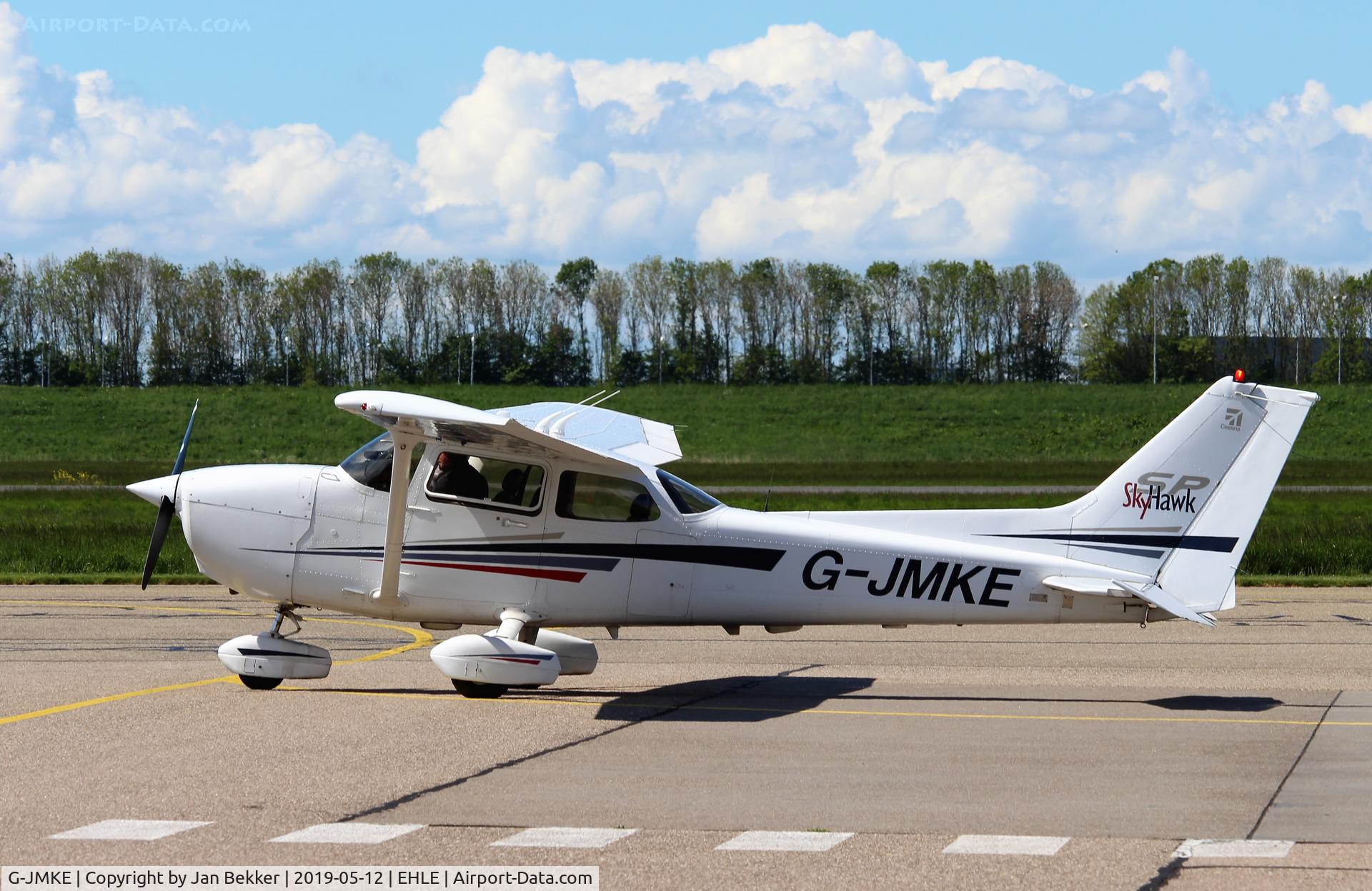 G-JMKE, 2002 Cessna 172S Skyhawk SP C/N 172S9248, Lelystad Airport