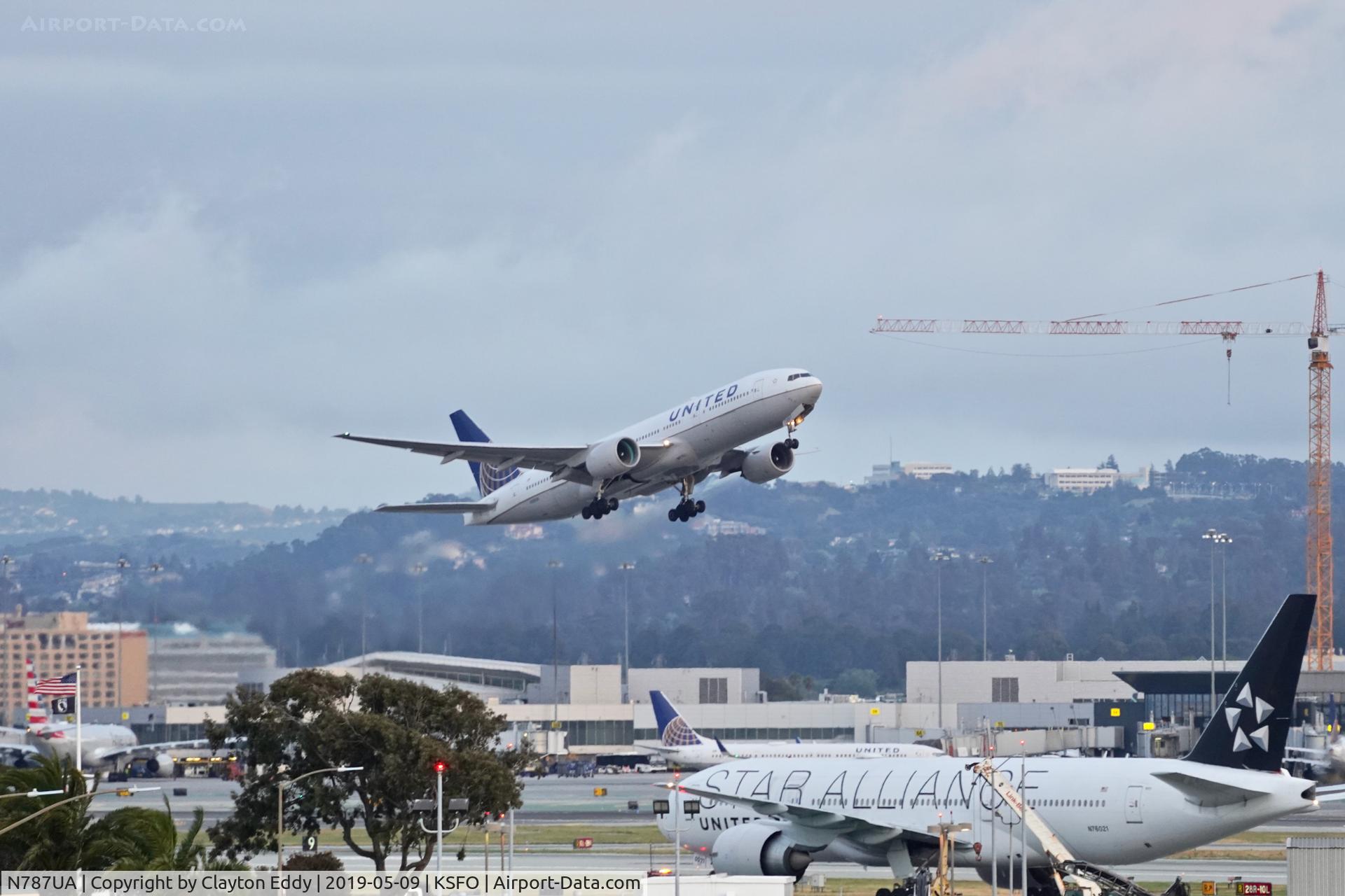 N787UA, 1997 Boeing 777-222 C/N 26939, SFO 2019.
