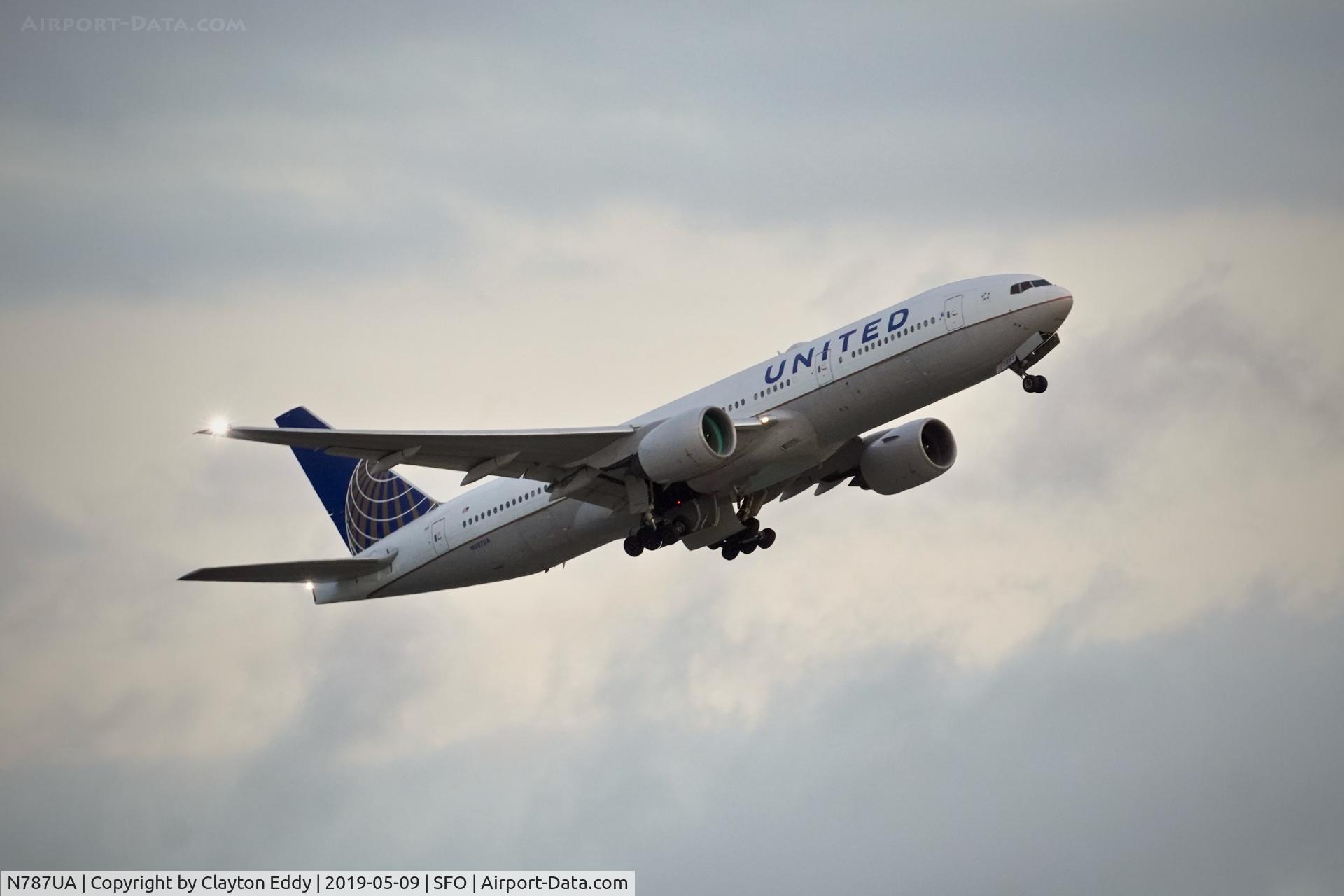 N787UA, 1997 Boeing 777-222 C/N 26939, SFO 2019.