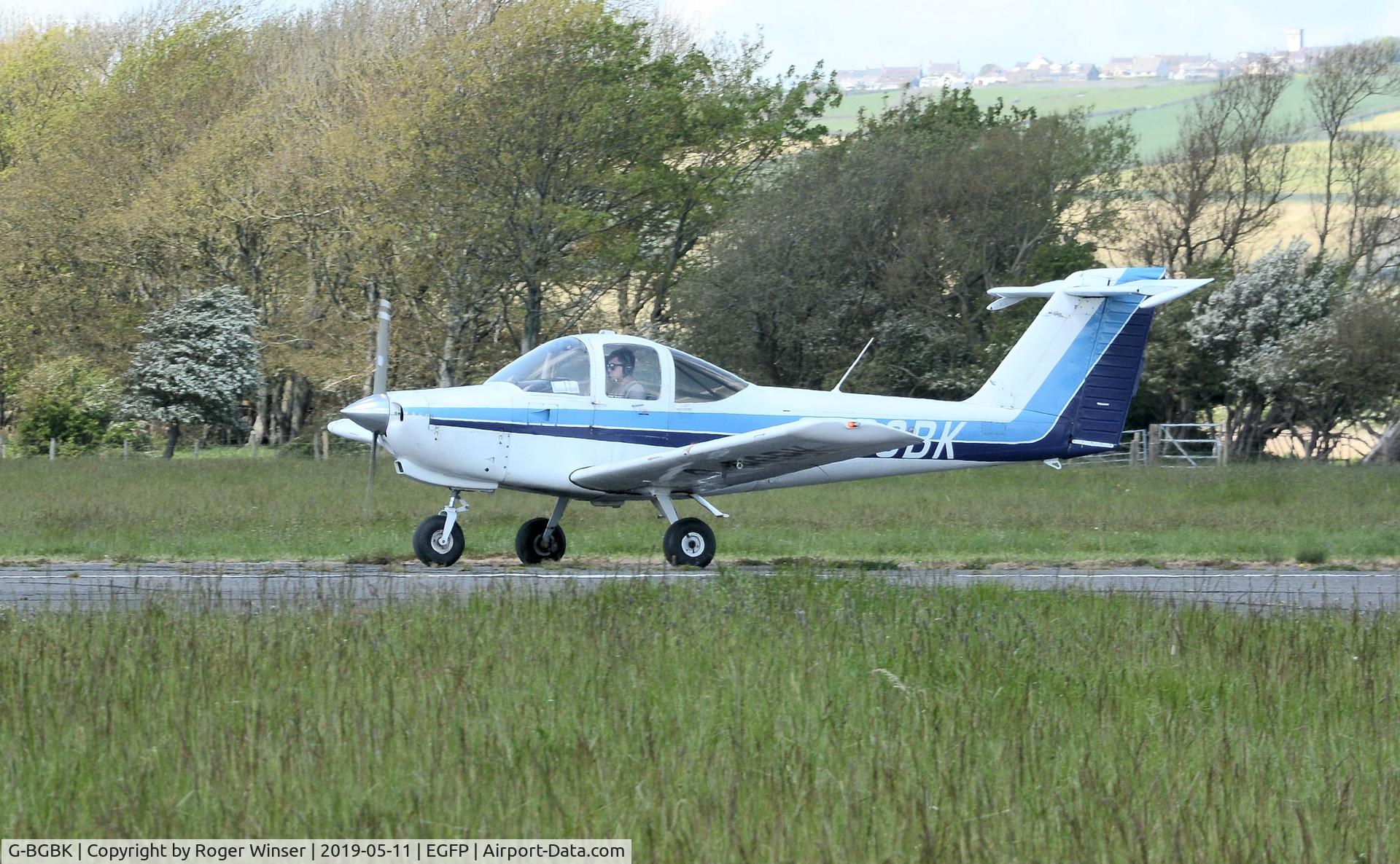 G-BGBK, 1978 Piper PA-38-112 Tomahawk Tomahawk C/N 38-78A0433, Visiting Tomahawk.