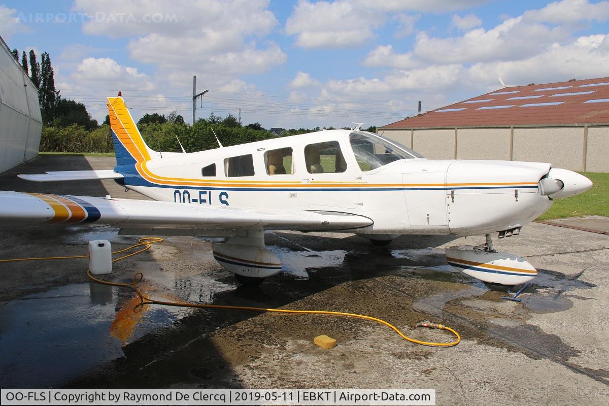 OO-FLS, 1979 Piper PA-32-300 Cherokee Six Cherokee Six C/N 32-7940074, At Wevelgem.