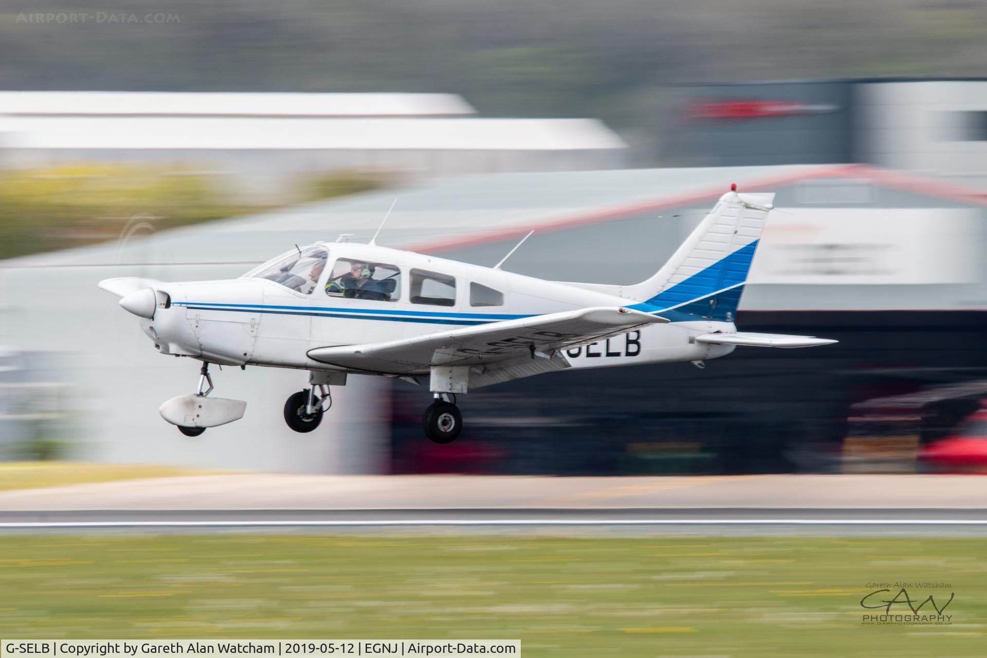 G-SELB, 1978 Piper PA-28-161 Cherokee Warrior II C/N 28-7816599, Takeoff from Humberside Airport