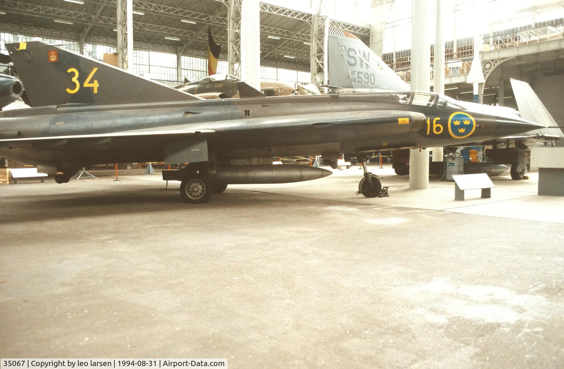 35067, 1961 Saab J-35A Draken C/N 35-067, Brussels Air Museum 31.8.1994