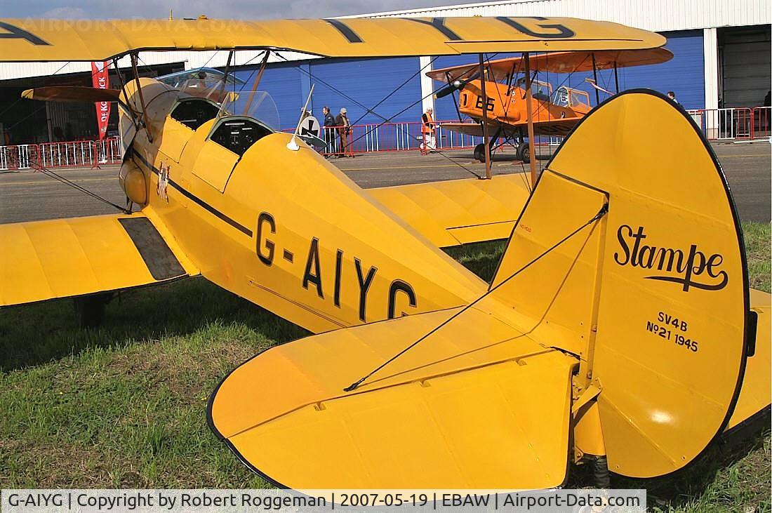 G-AIYG, 1945 Stampe-Vertongen SV-4B C/N 21, STAMPE FLY IN.