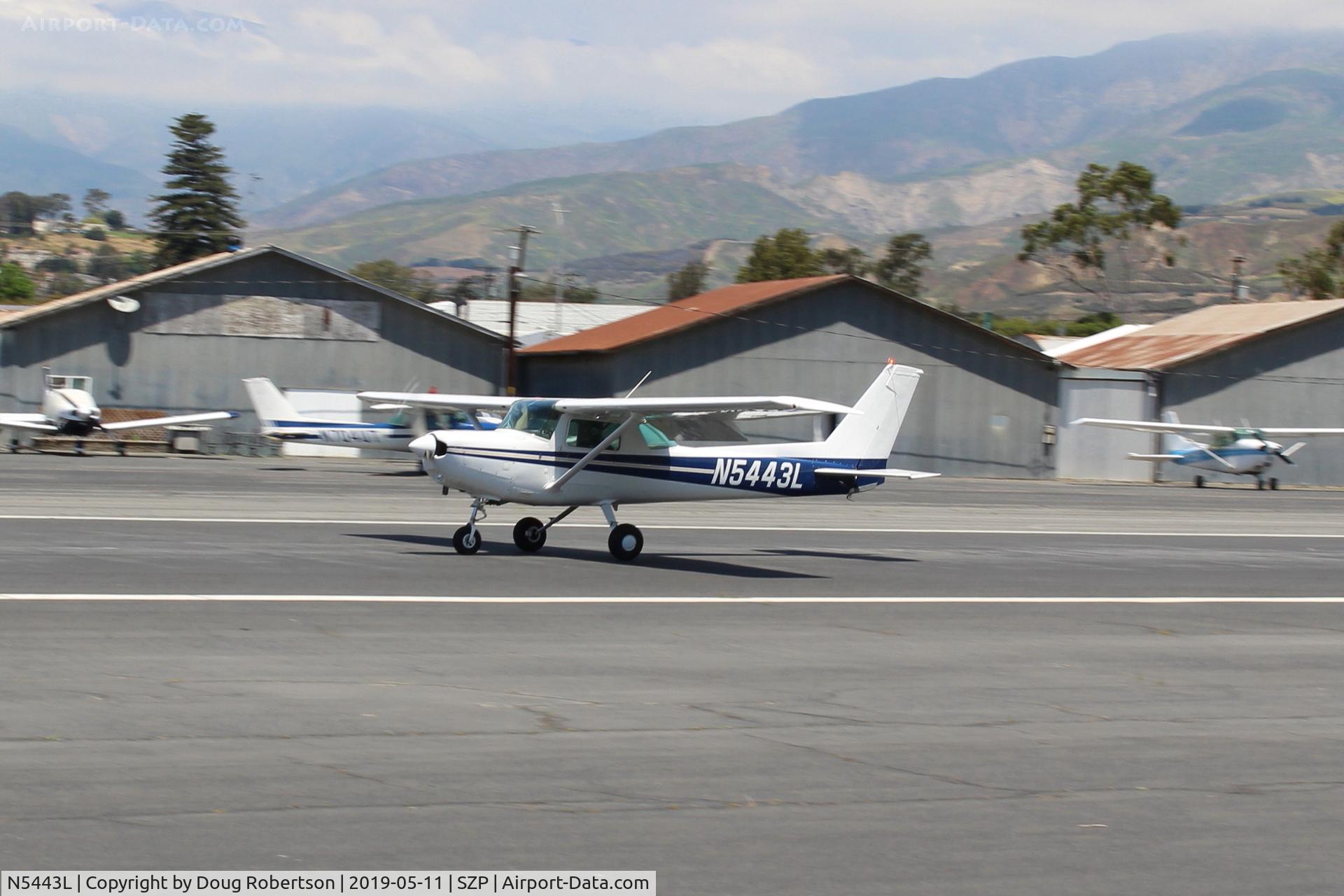 N5443L, 1980 Cessna 152 C/N 15284315, 1980 Cessna 152, Lycoming O-235-L2C 115 Hp, landing roll Rwy 22