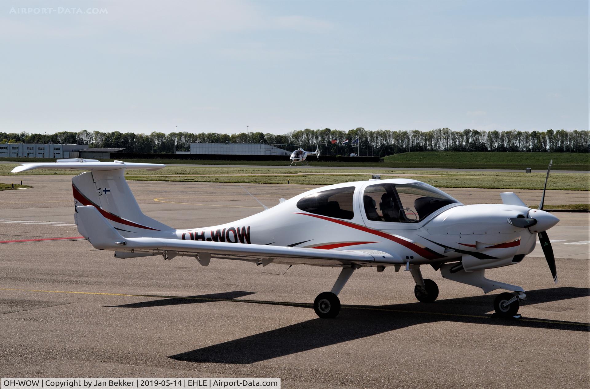 OH-WOW, Diamond DA-40 Diamond Star C/N 40.N329, Lelystad Airport