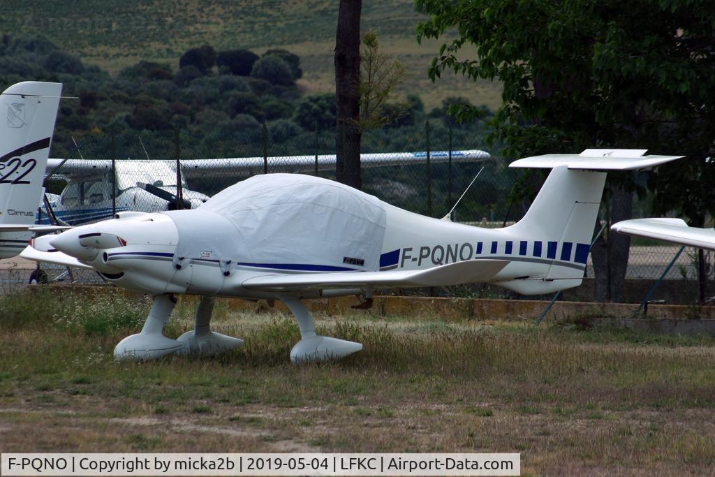 F-PQNO, 1998 Dyn'Aero MCR-01 C/N 14, Parked