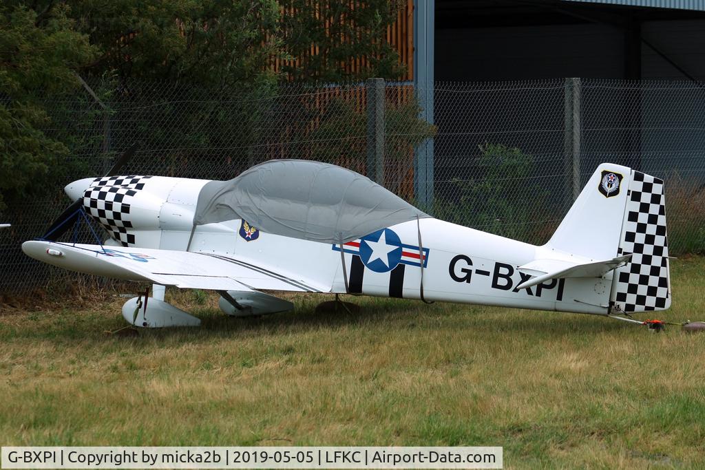 G-BXPI, 1998 Vans RV-4 C/N PFA 181-12426, Parked