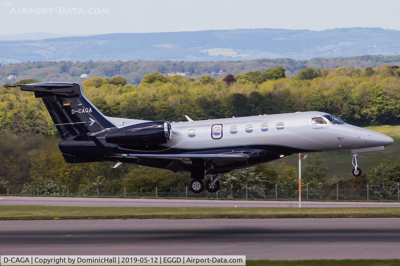 D-CAGA, 2017 Embraer EMB-505 Phenom 300 C/N 50500376, Landing RWY 09