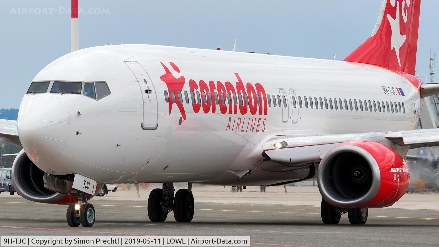 9H-TJC, 2011 Boeing 737-86N C/N 38012, 9H-TJC @ Linz Airport