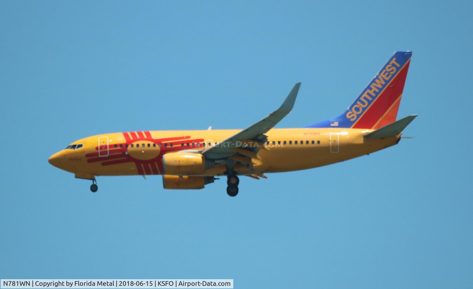 N781WN, 2000 Boeing 737-7H4 C/N 30601, New Mexico One