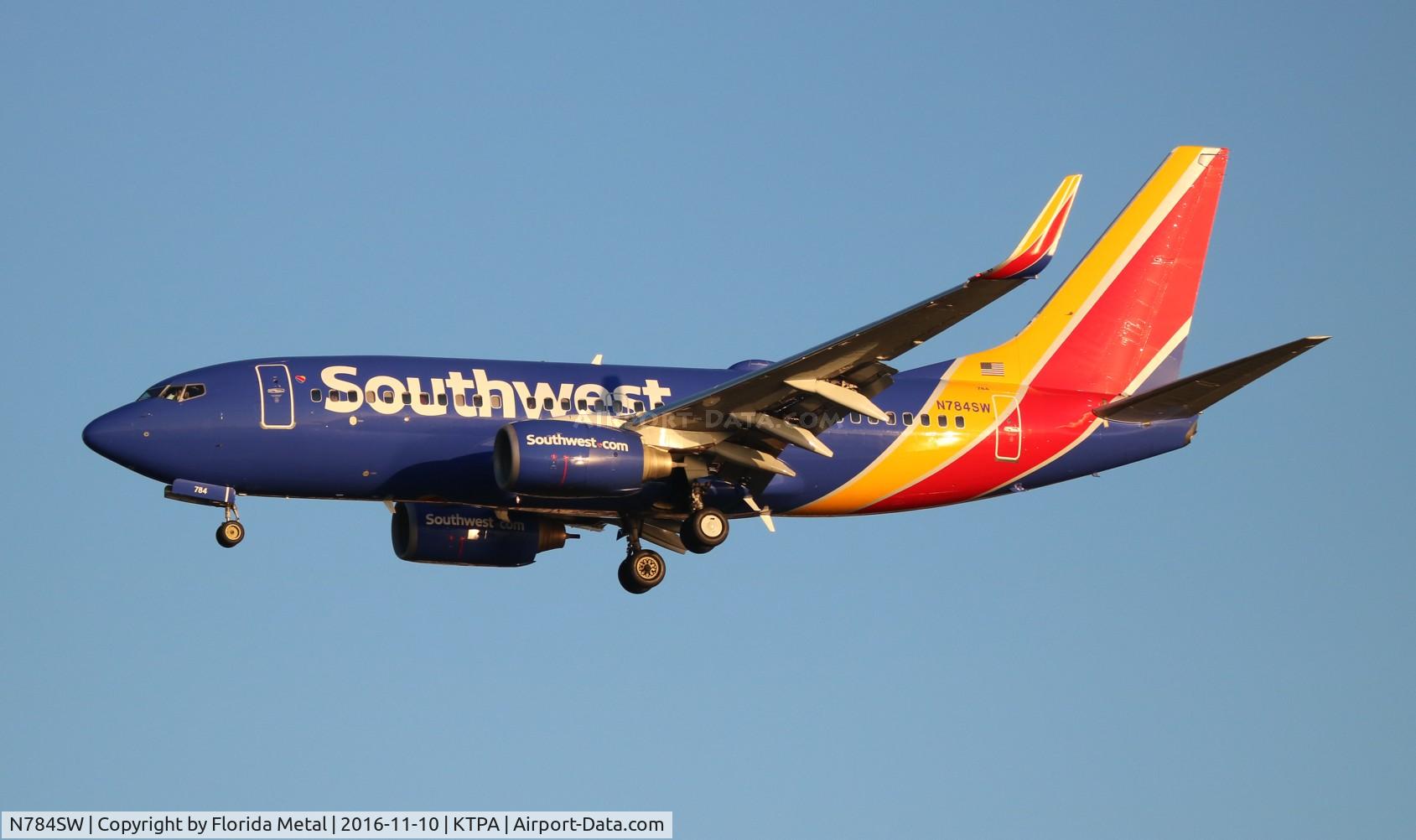 N784SW, 2000 Boeing 737-7H4 C/N 29810, Southwest