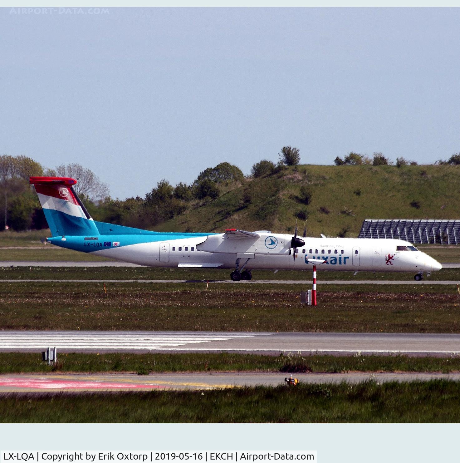 LX-LQA, 2014 De Havilland Canada DHC-8-402 Dash 8 C/N 4468, LX-LQA taxi for take off tw 04R