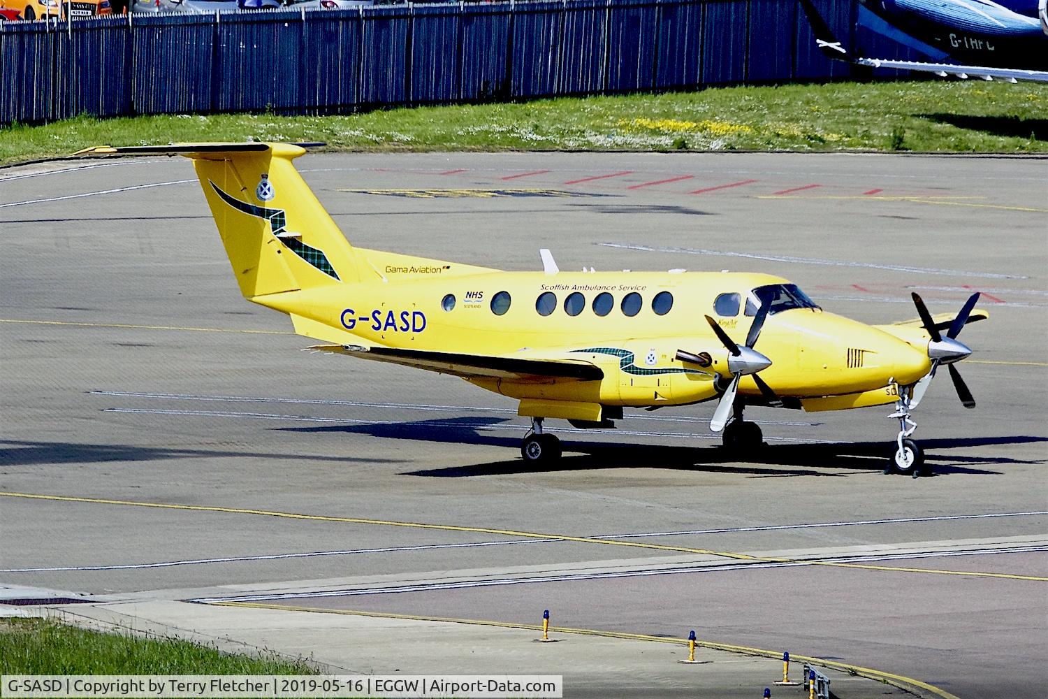 G-SASD, 2005 Beech B200C Super King Air King Air C/N BL-151, at Luton Airport