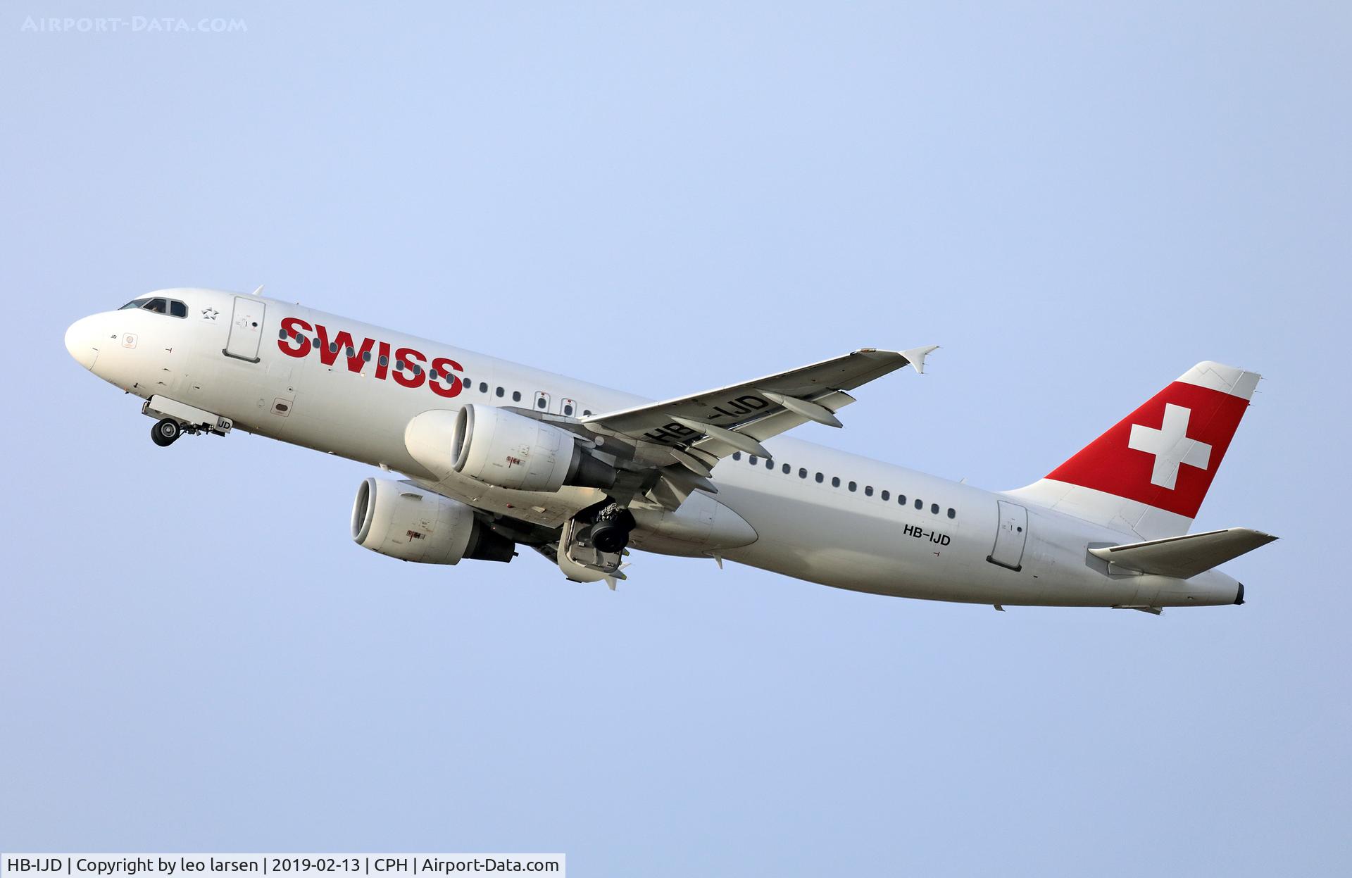 HB-IJD, 1995 Airbus A320-214 C/N 553, Copenhagen 13.2.2019