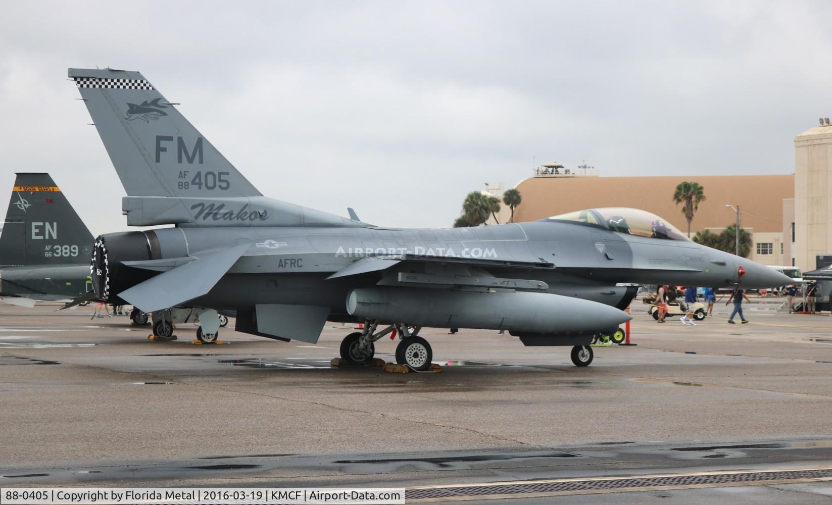 88-0405, 1988 General Dynamics F-16C Fighting Falcon C/N 5C-619, MacDill Airfest 2016