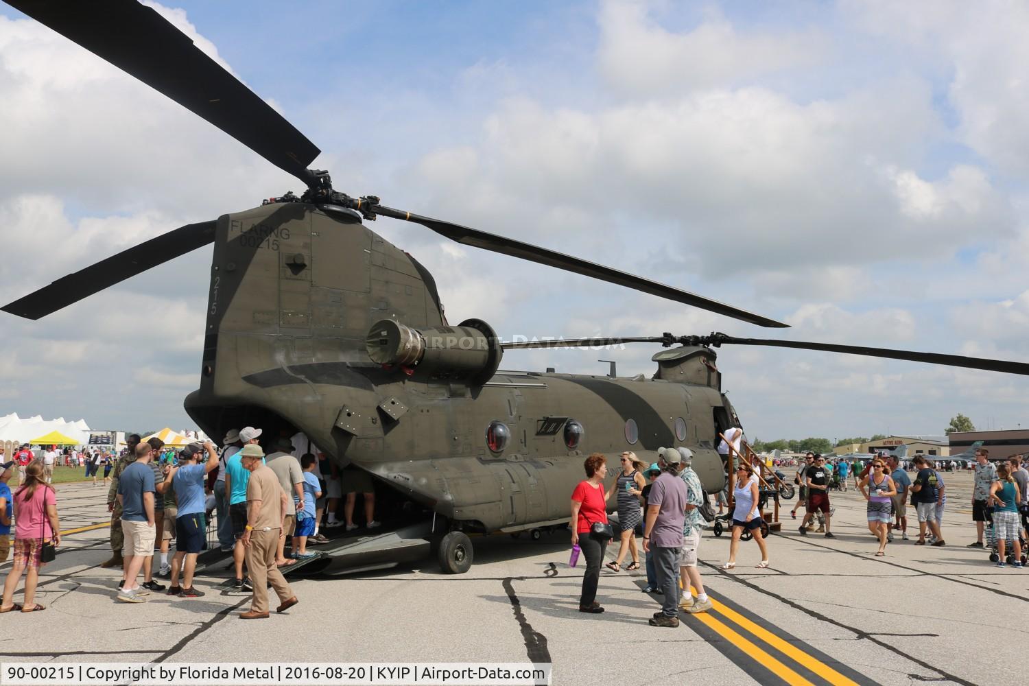90-00215, 1968 Boeing Vertol CH-47D Chinook C/N M3367, Thunder Over Michigan 2016
