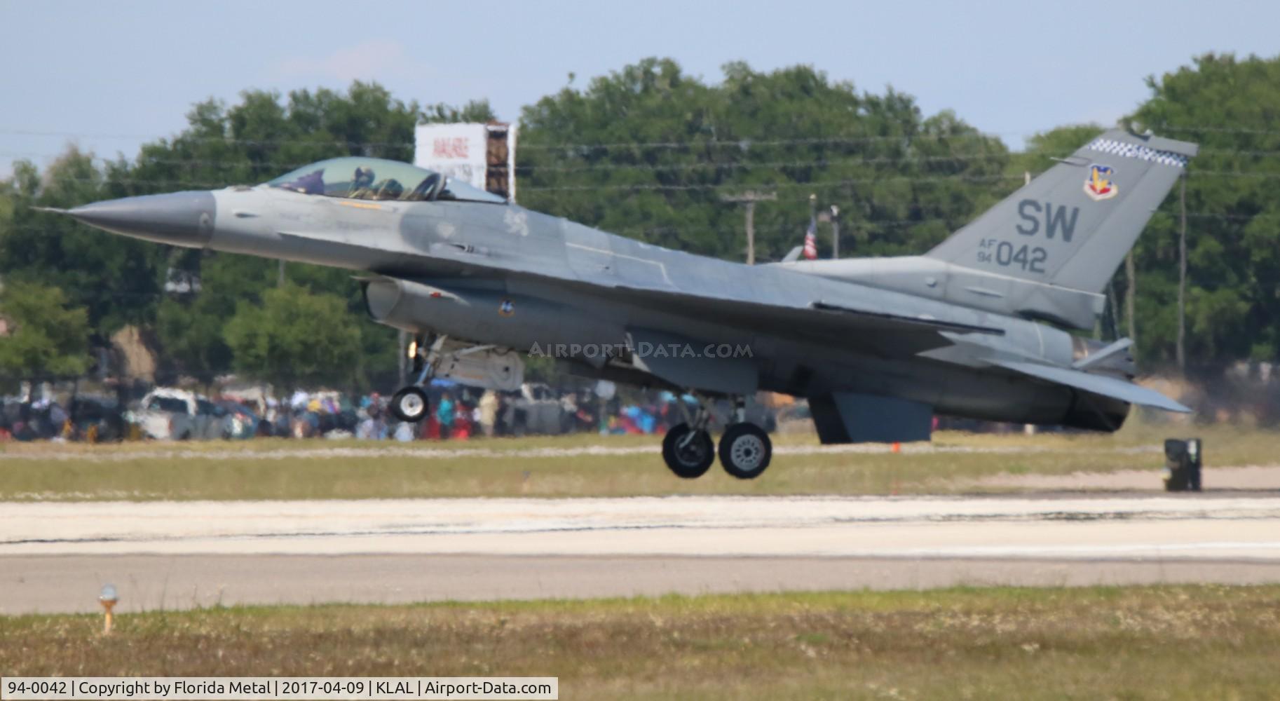 94-0042, Lockheed F-16CM Fighting Falcon C/N CC-194, Sun N Fun 2017