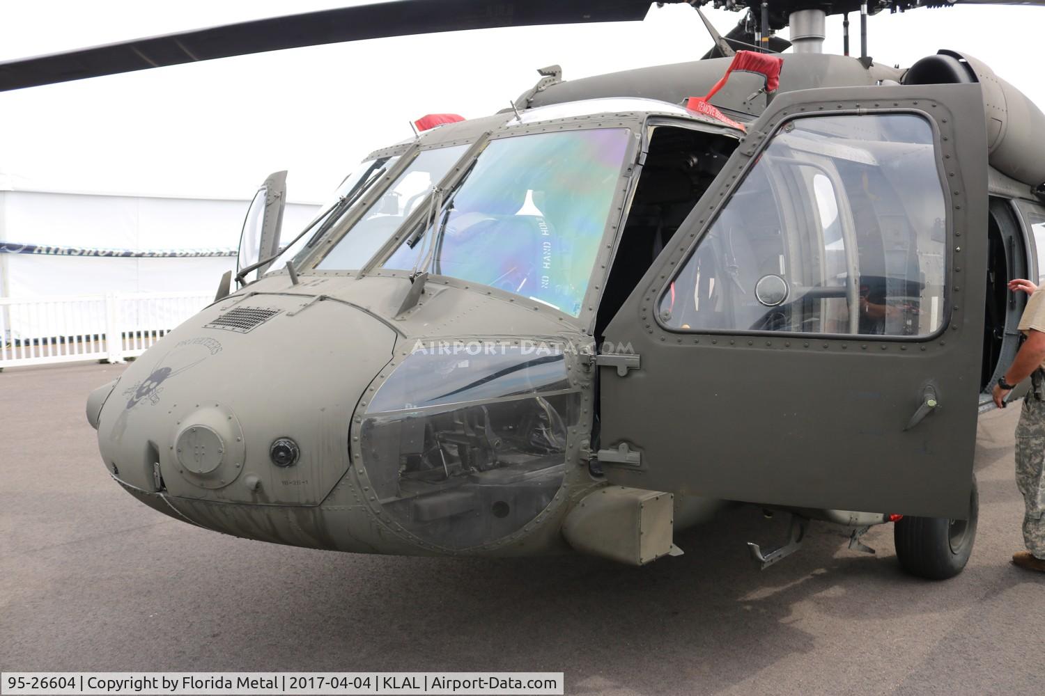 95-26604, 1995 Sikorsky UH-60L Black Hawk C/N 702121, Sun N Fun 2017