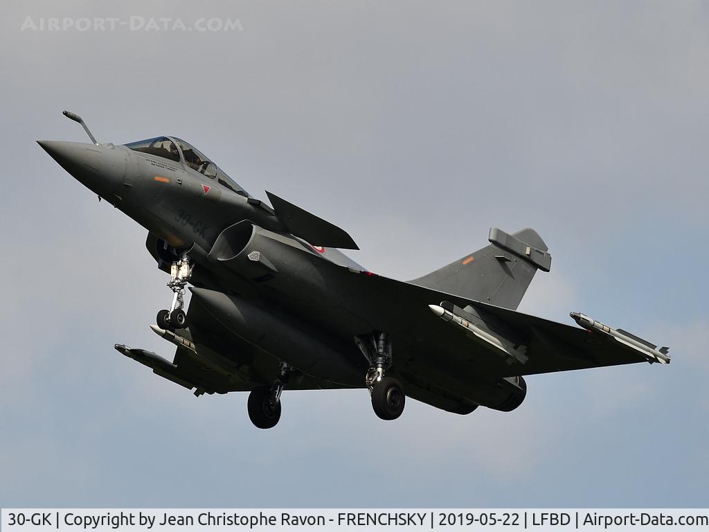 30-GK, Dassault Rafale C C/N 132, France Air Force landing runway 29