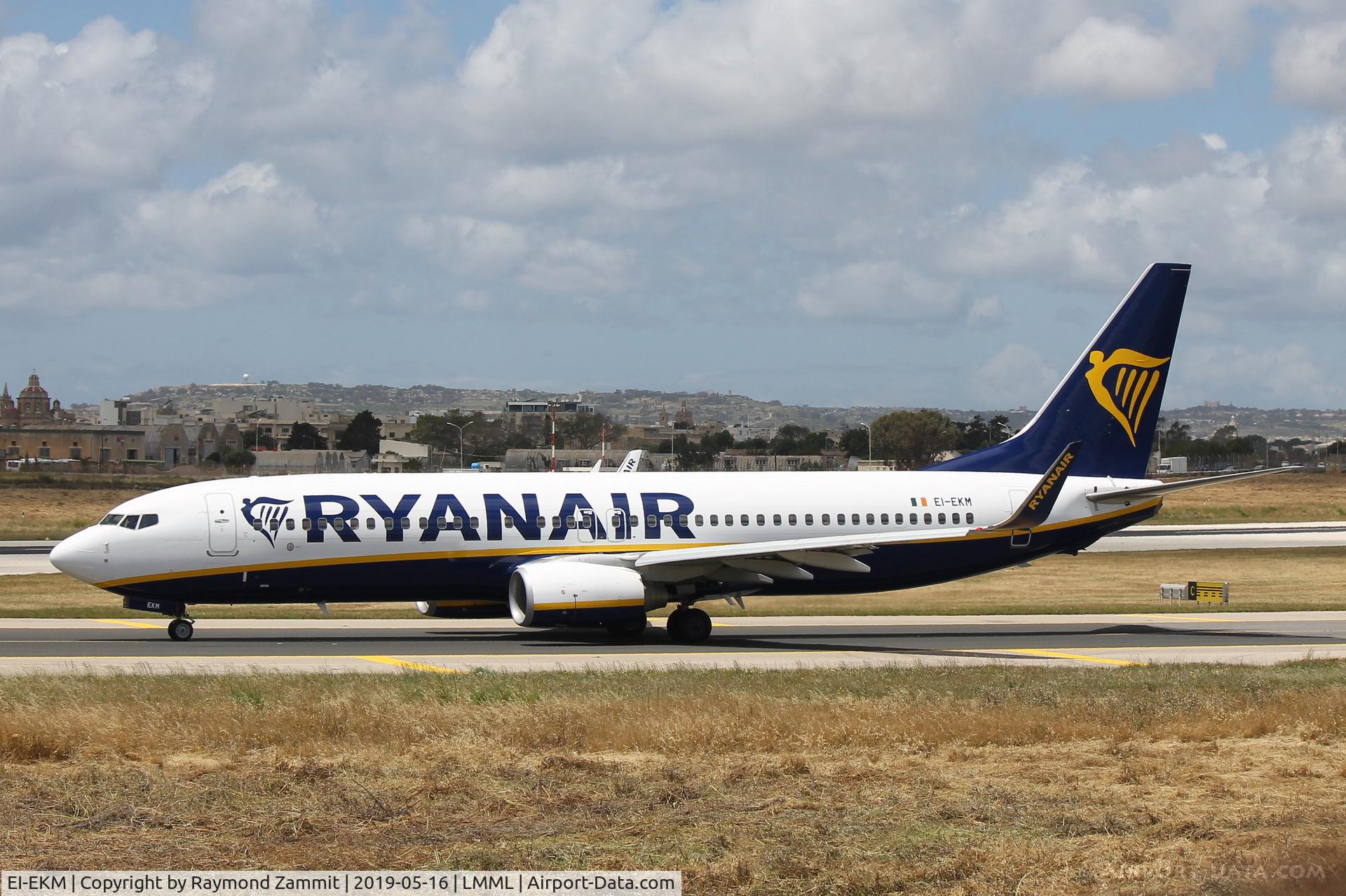 EI-EKM, 2010 Boeing 737-8AS C/N 38499, B737-800 EI-EKM Ryanair