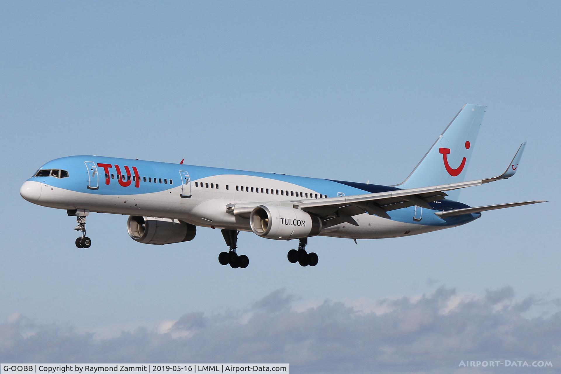 G-OOBB, 2000 Boeing 757-26N C/N 32447, B757 G-OOBB Thomson