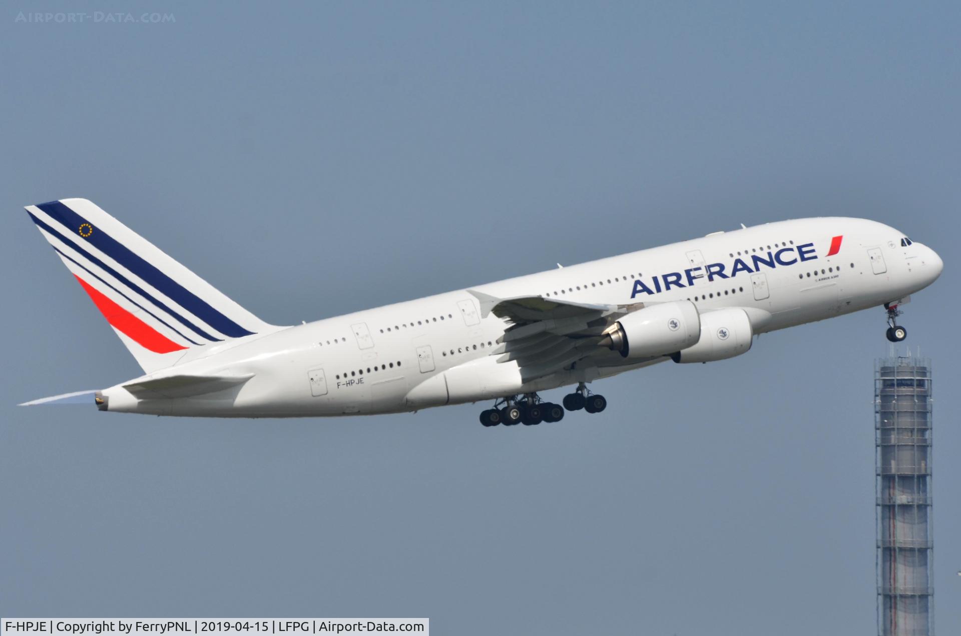 F-HPJE, 2010 Airbus A380-861 C/N 052, Air France A388 departing