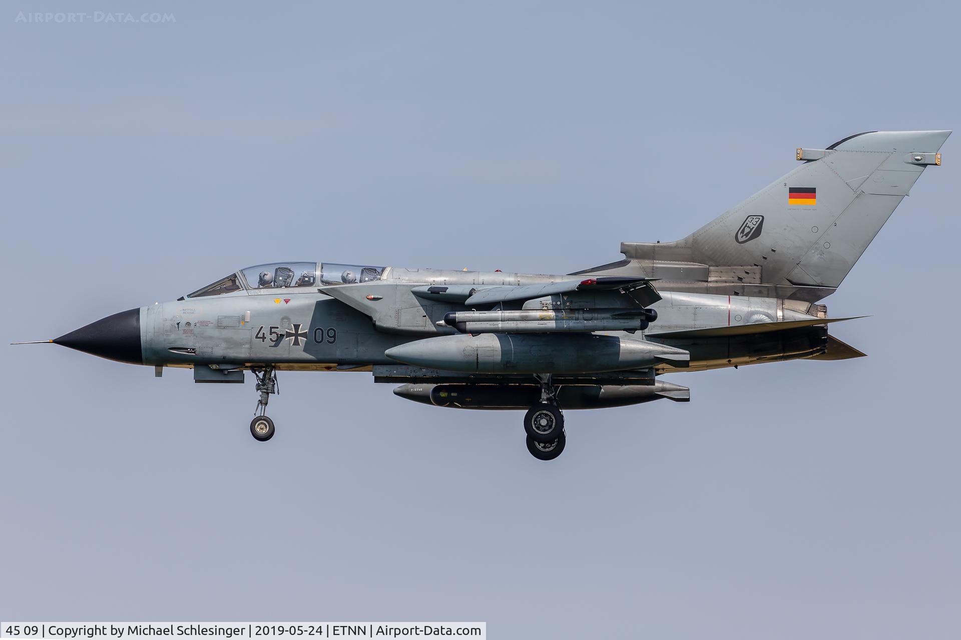 45 09, Panavia Tornado IDS C/N 525/GS162/4209, 45+09 - Panavia Tornado IDS - German Air Force