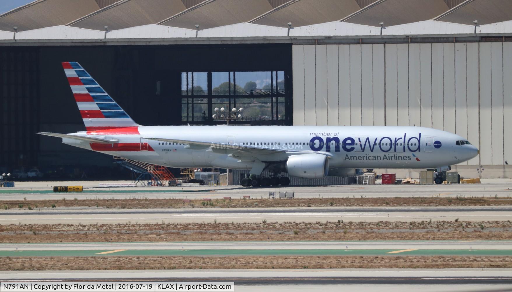 N791AN, 2000 Boeing 777-223/ER C/N 30254, American
