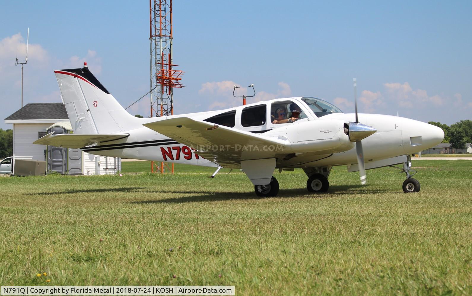 N791Q, 1969 Beech D55 Baron C/N TE-724, Baron 55