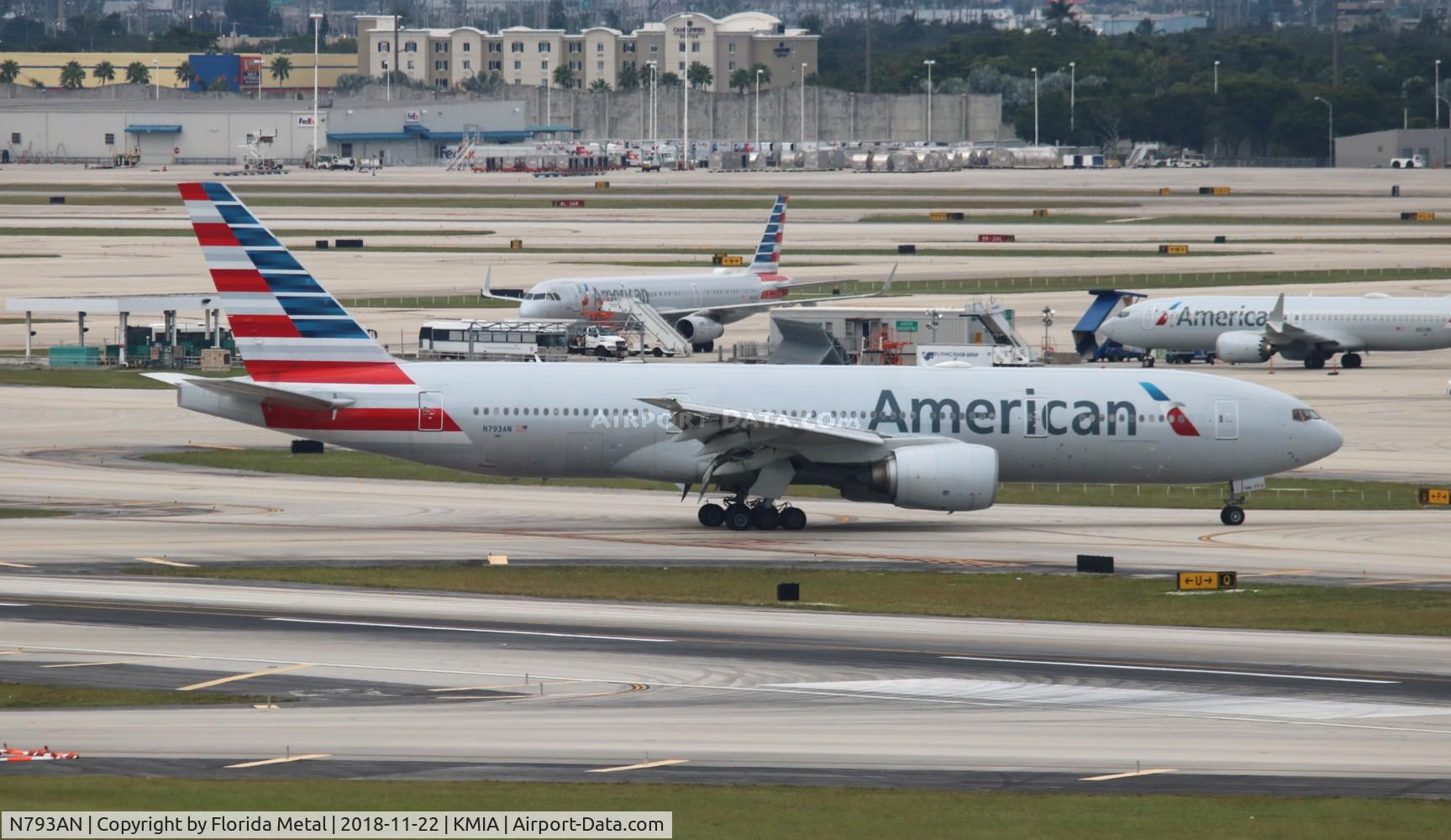 N793AN, 2000 Boeing 777-223 C/N 30255, American