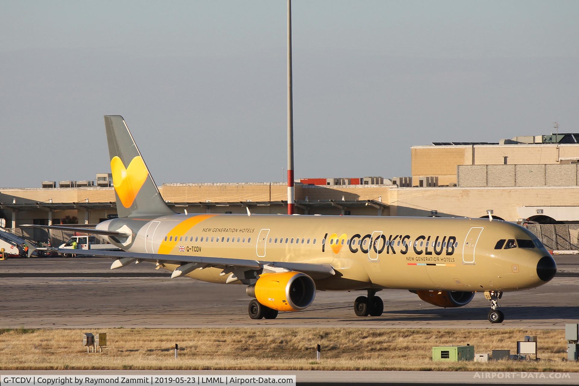 G-TCDV, 2003 Airbus A321-211 C/N 1972, A321 G-TCDV Thomas Cook Airlines
