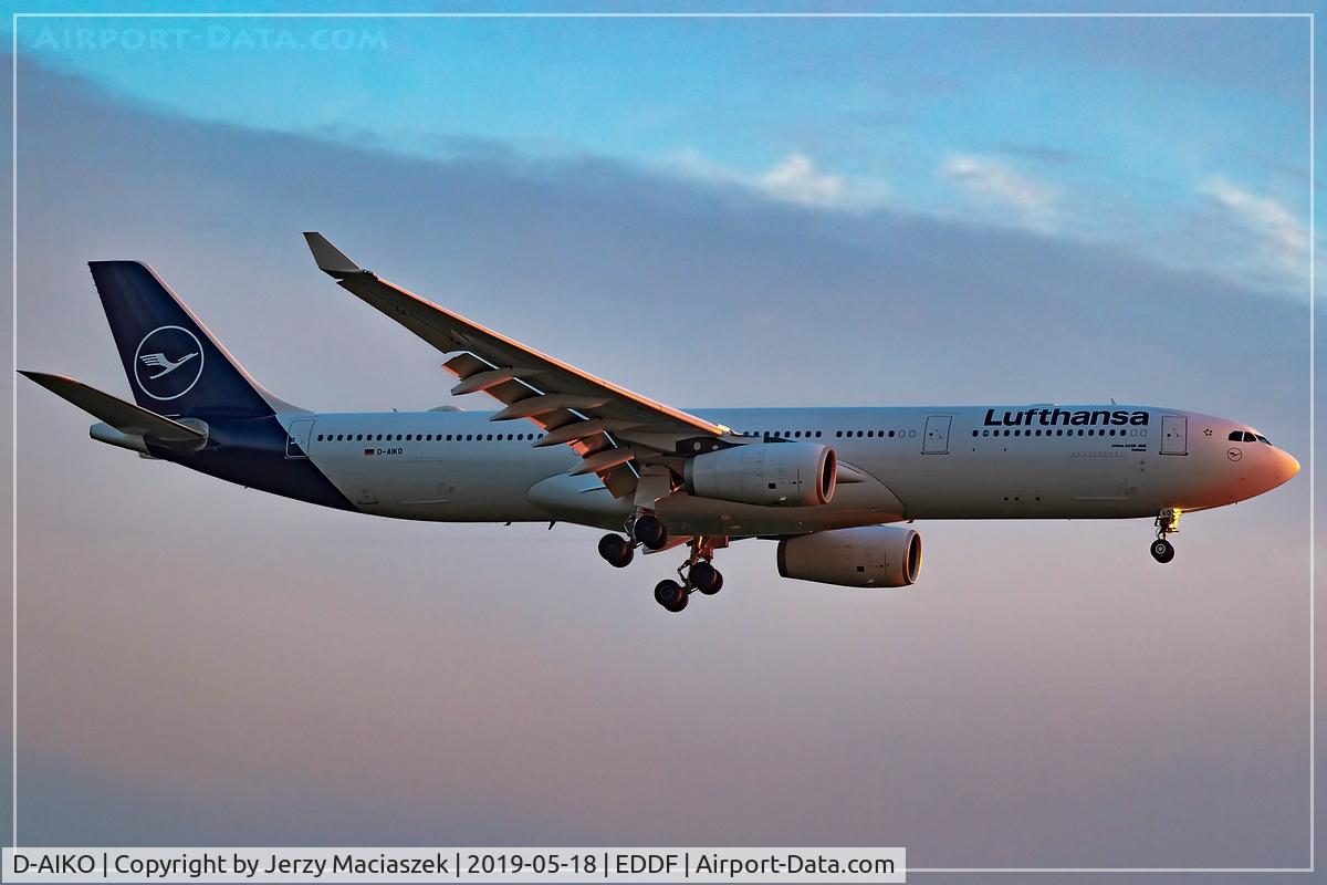 D-AIKO, 2009 Airbus A330-343X C/N 989, Airbus A330-343X