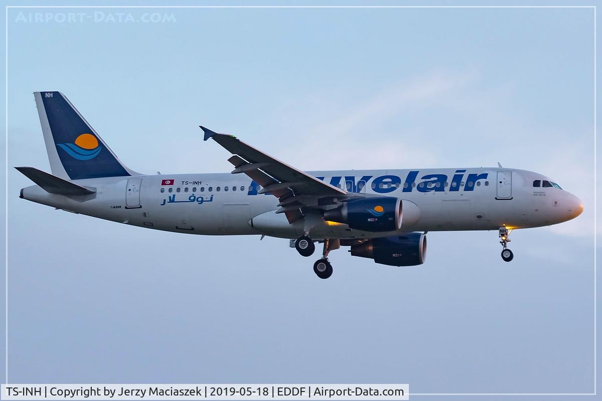 TS-INH, 2011 Airbus A320-214 C/N 4623, Airbus A320-214