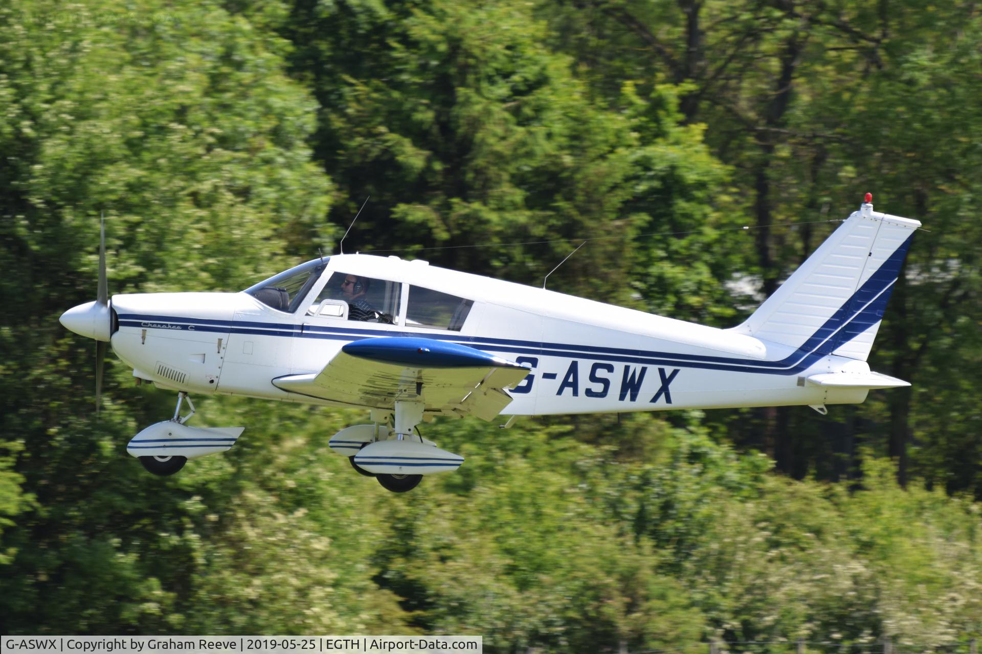 G-ASWX, 1964 Piper PA-28-180 Cherokee C/N 28-1932, Departing from Old Warden.