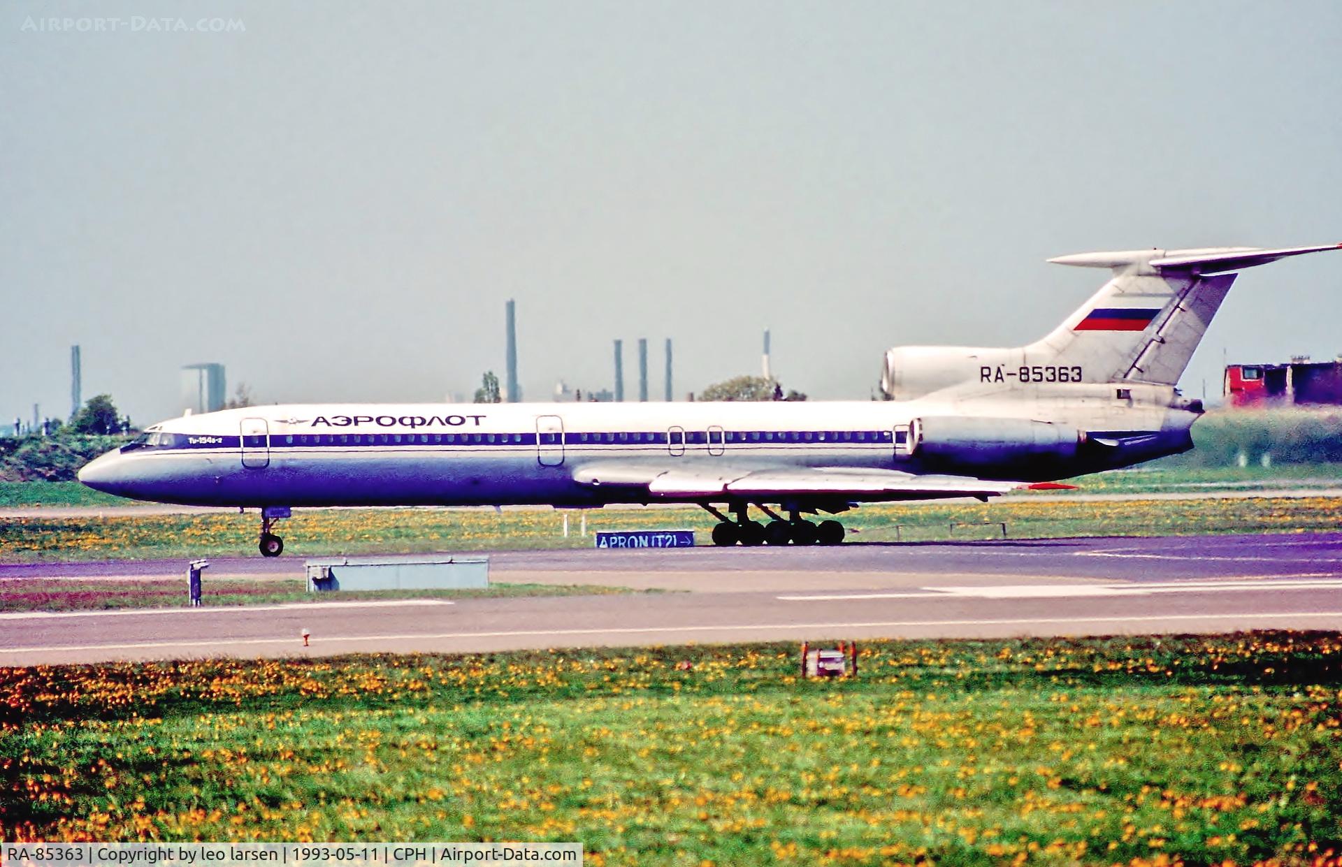 RA-85363, 1979 Tupolev Tu-154B-2 C/N 79A363, Copenhagen 11.5.1993