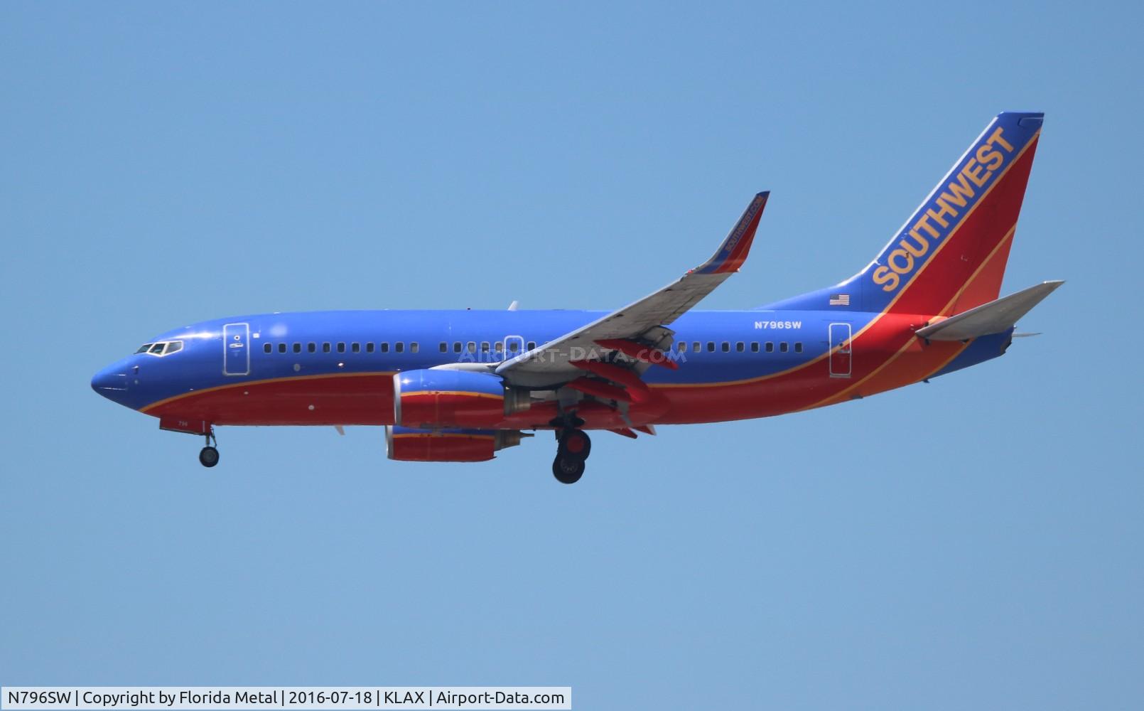 N796SW, 2001 Boeing 737-7H4 C/N 27889, Southwest