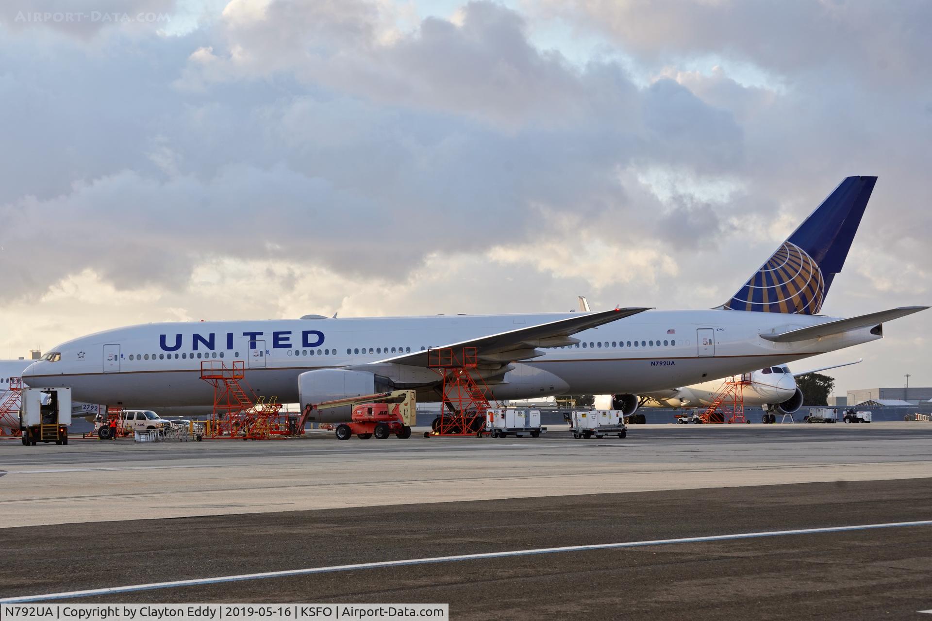 N792UA, 1997 Boeing 777-222 C/N 26934, SFO 2019.